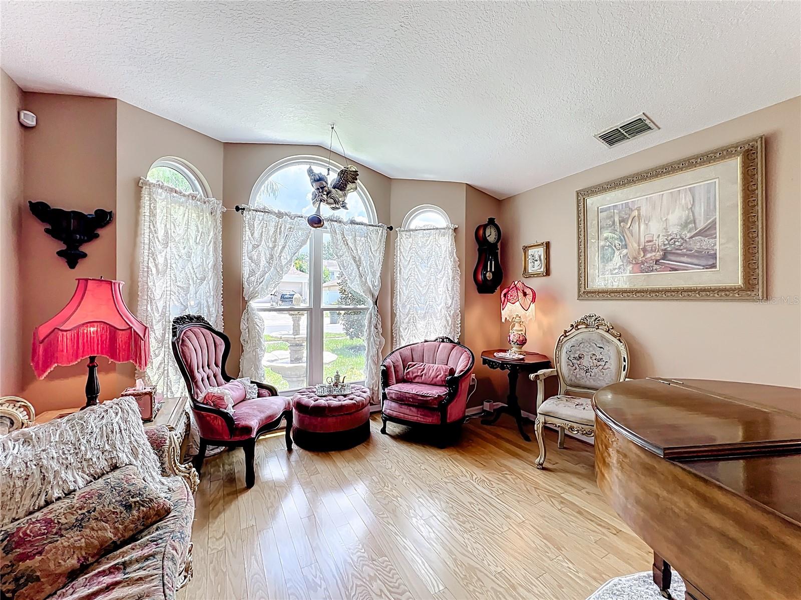 Image 15 of 49 For 1319 Olympia Park Circle