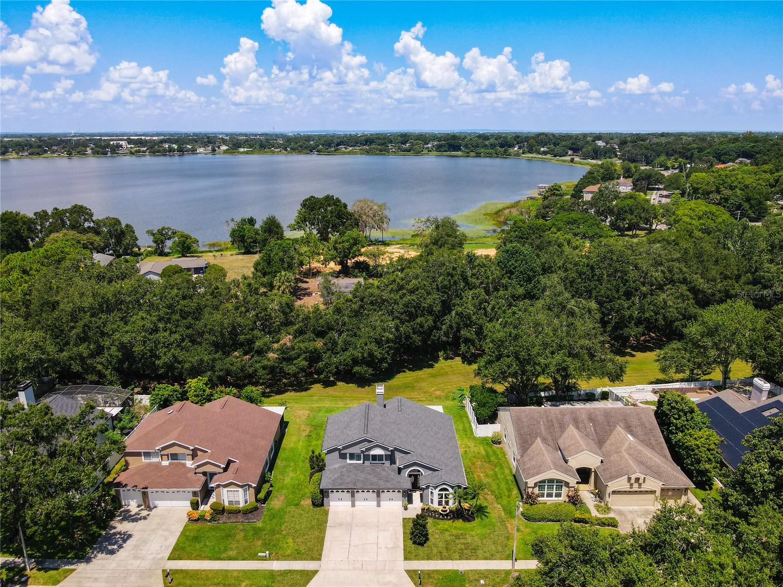 Image 4 of 49 For 1319 Olympia Park Circle