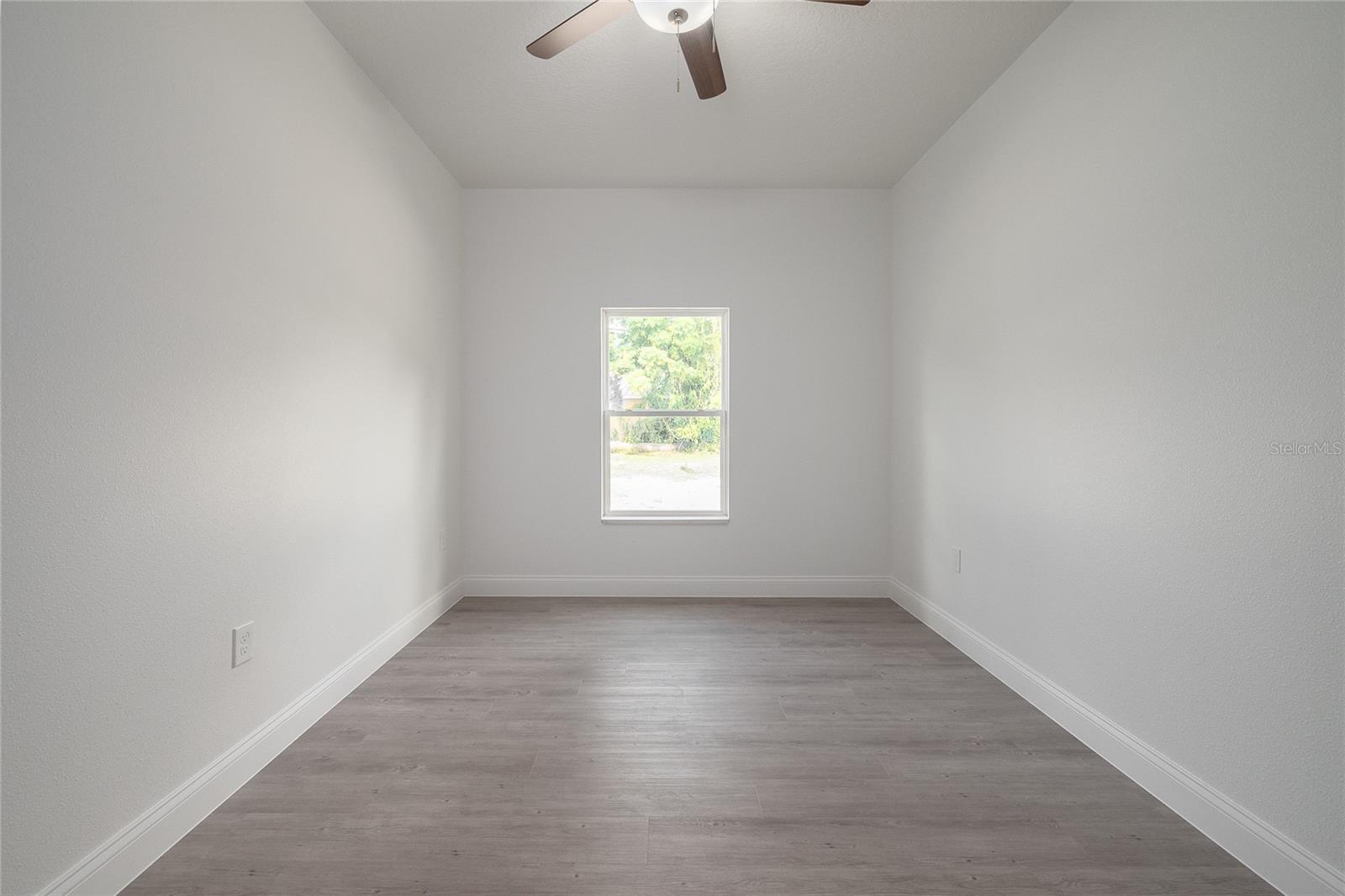 Image 16 of 34 For 4527 Cypress Street