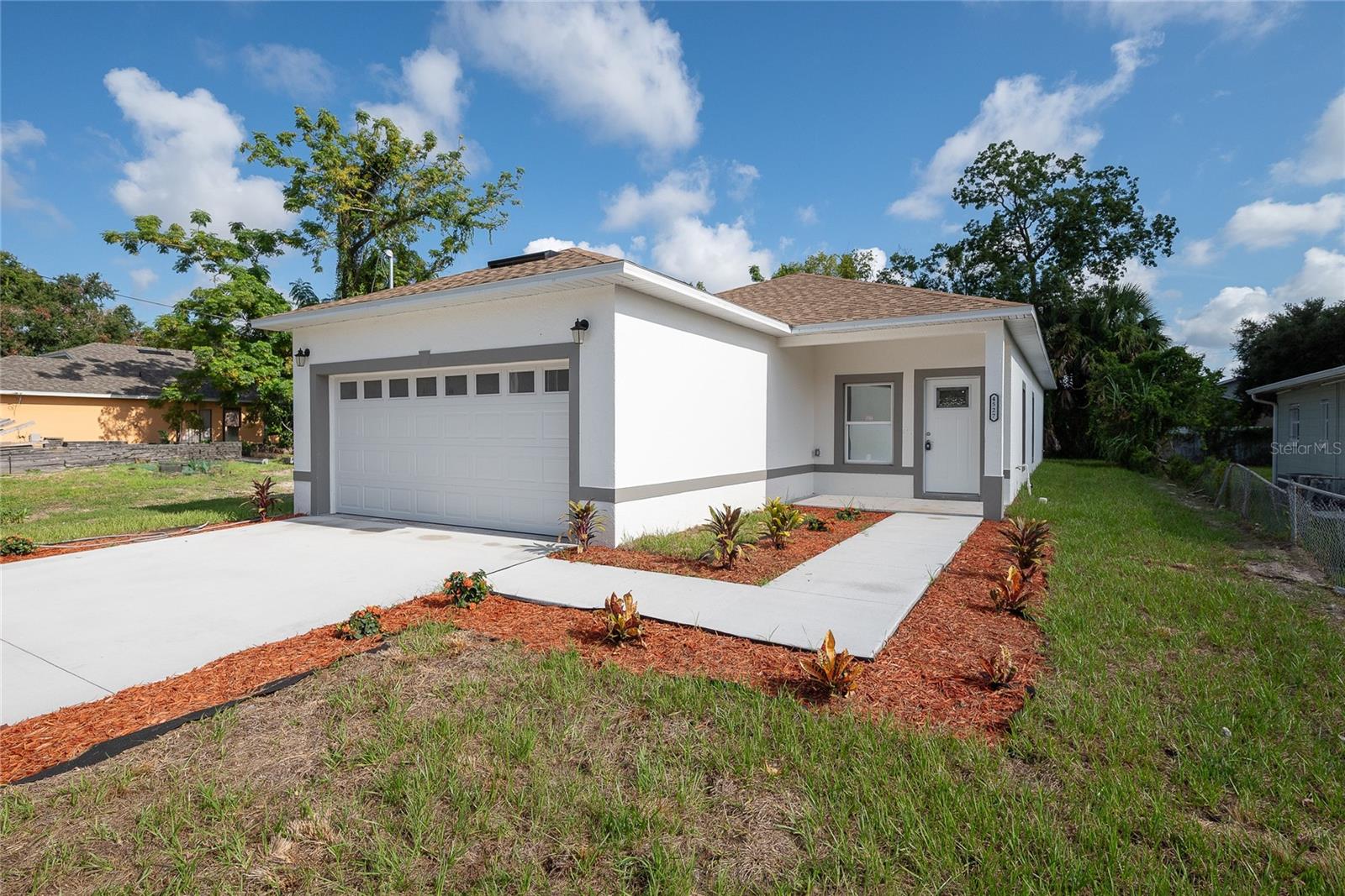 Image 2 of 34 For 4527 Cypress Street