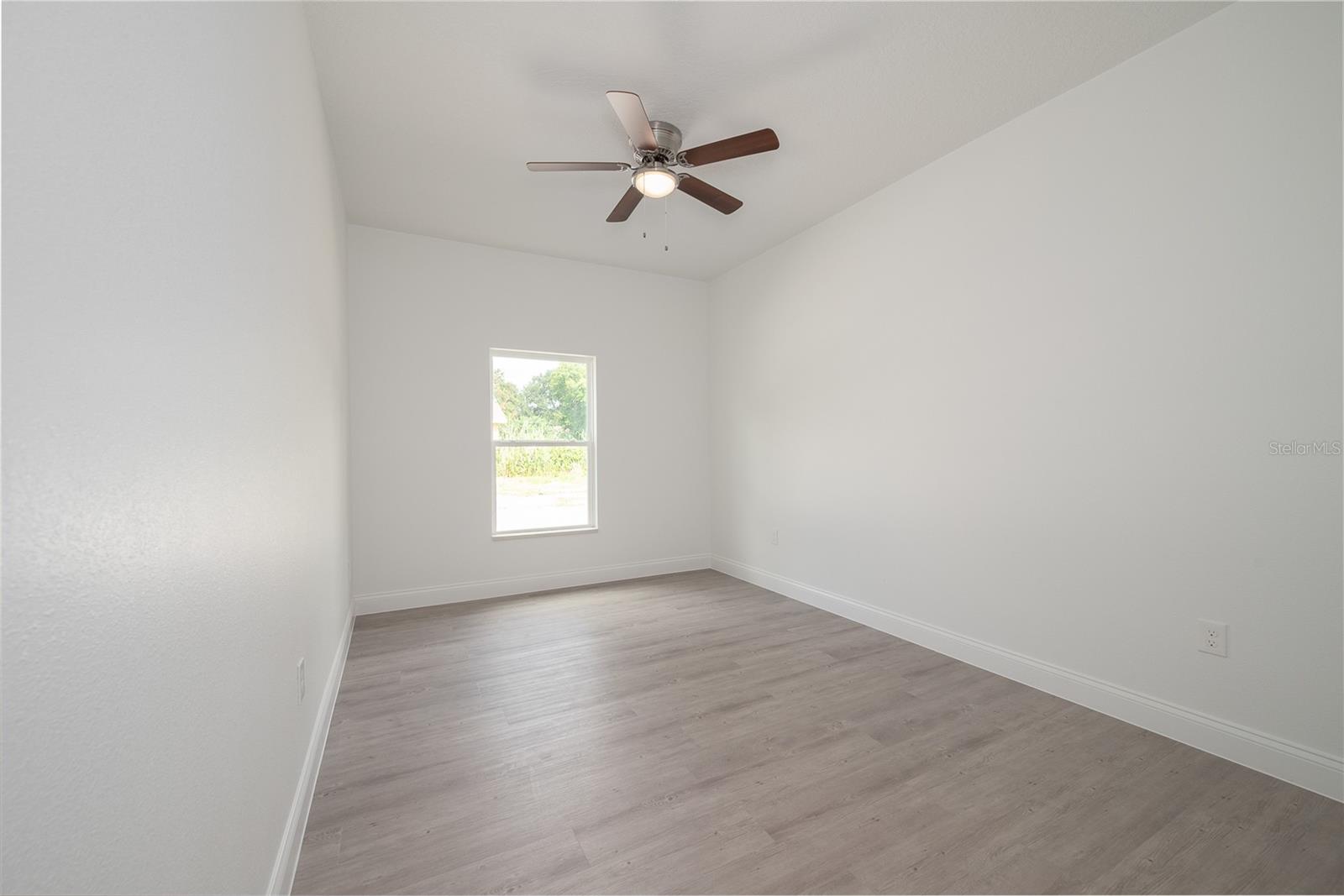 Image 22 of 34 For 4527 Cypress Street