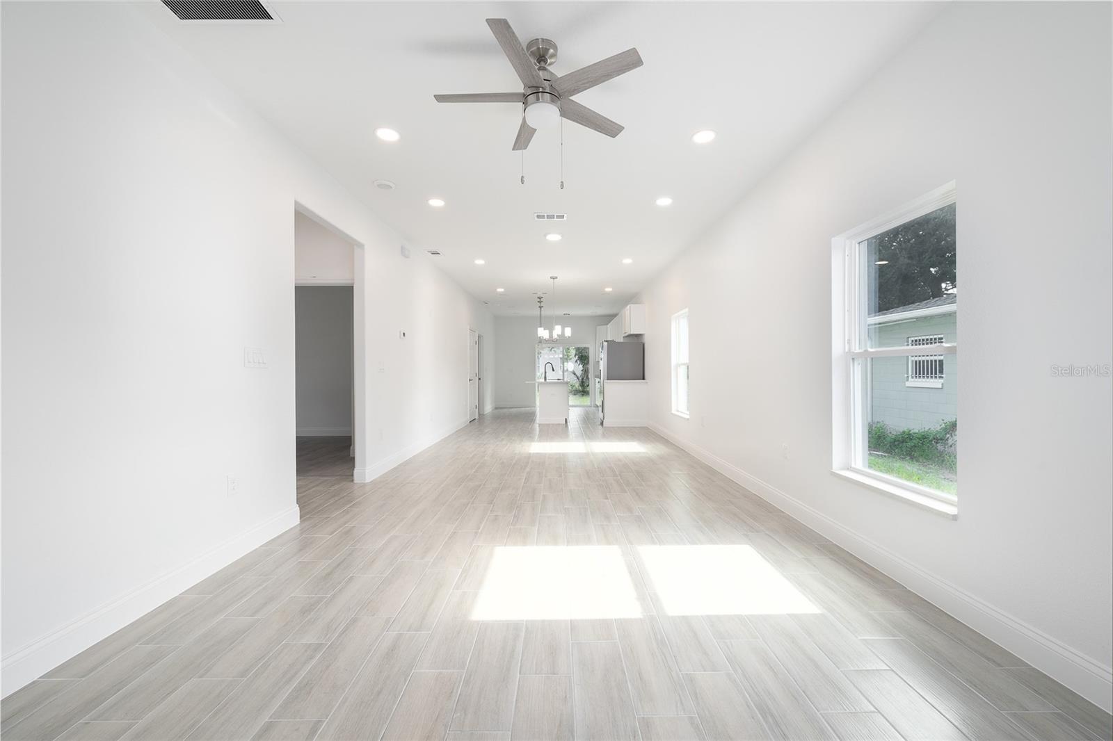 Image 8 of 34 For 4527 Cypress Street