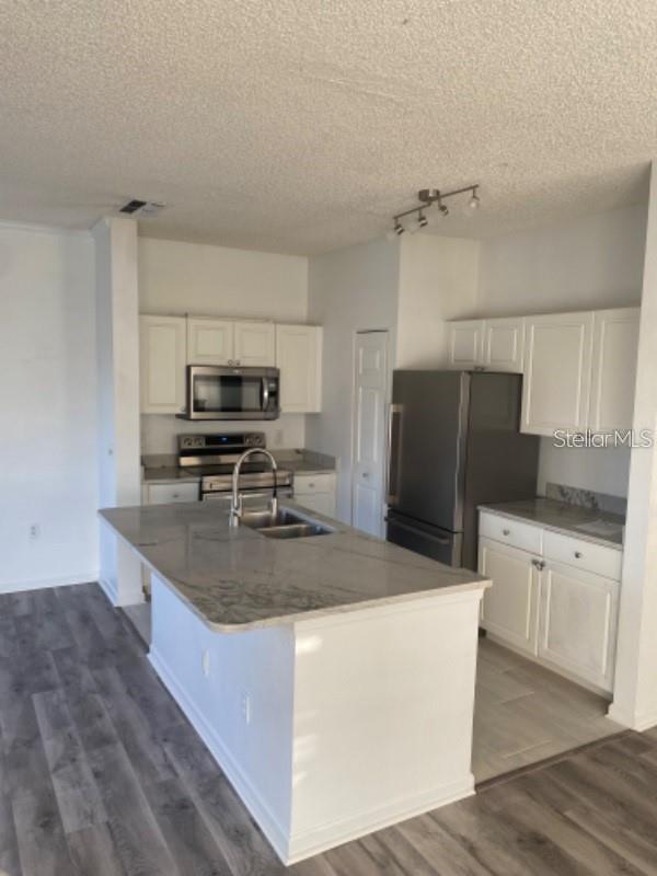 Image 3 of 7 For 2625 White Magnolia Way