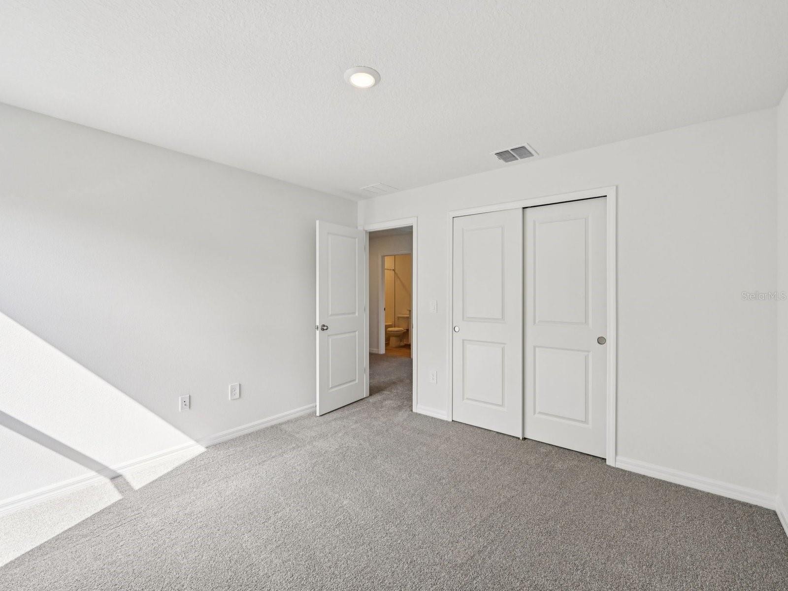 Image 23 of 44 For 10809 Heirloom Farms Run