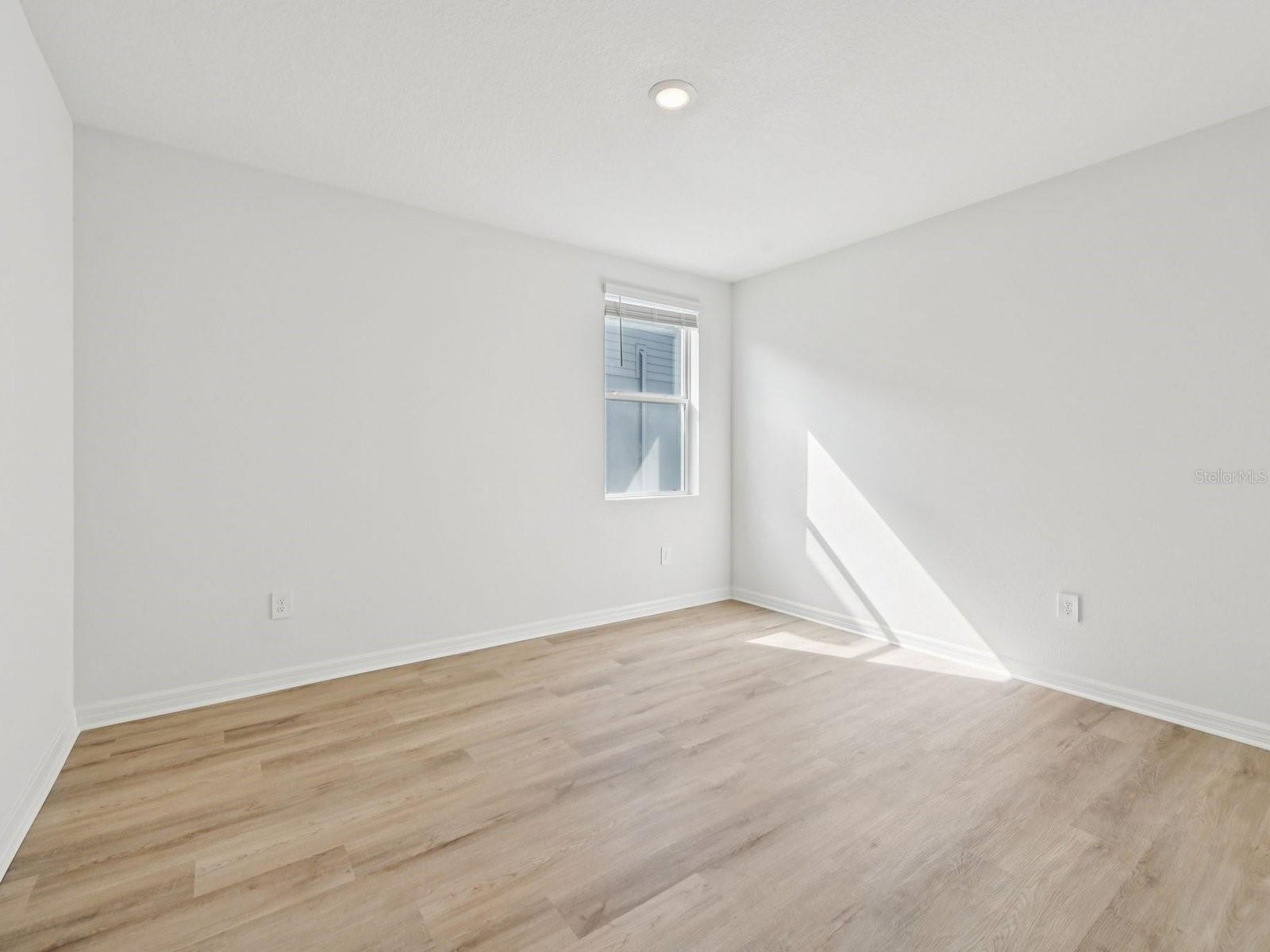 Image 28 of 44 For 10809 Heirloom Farms Run