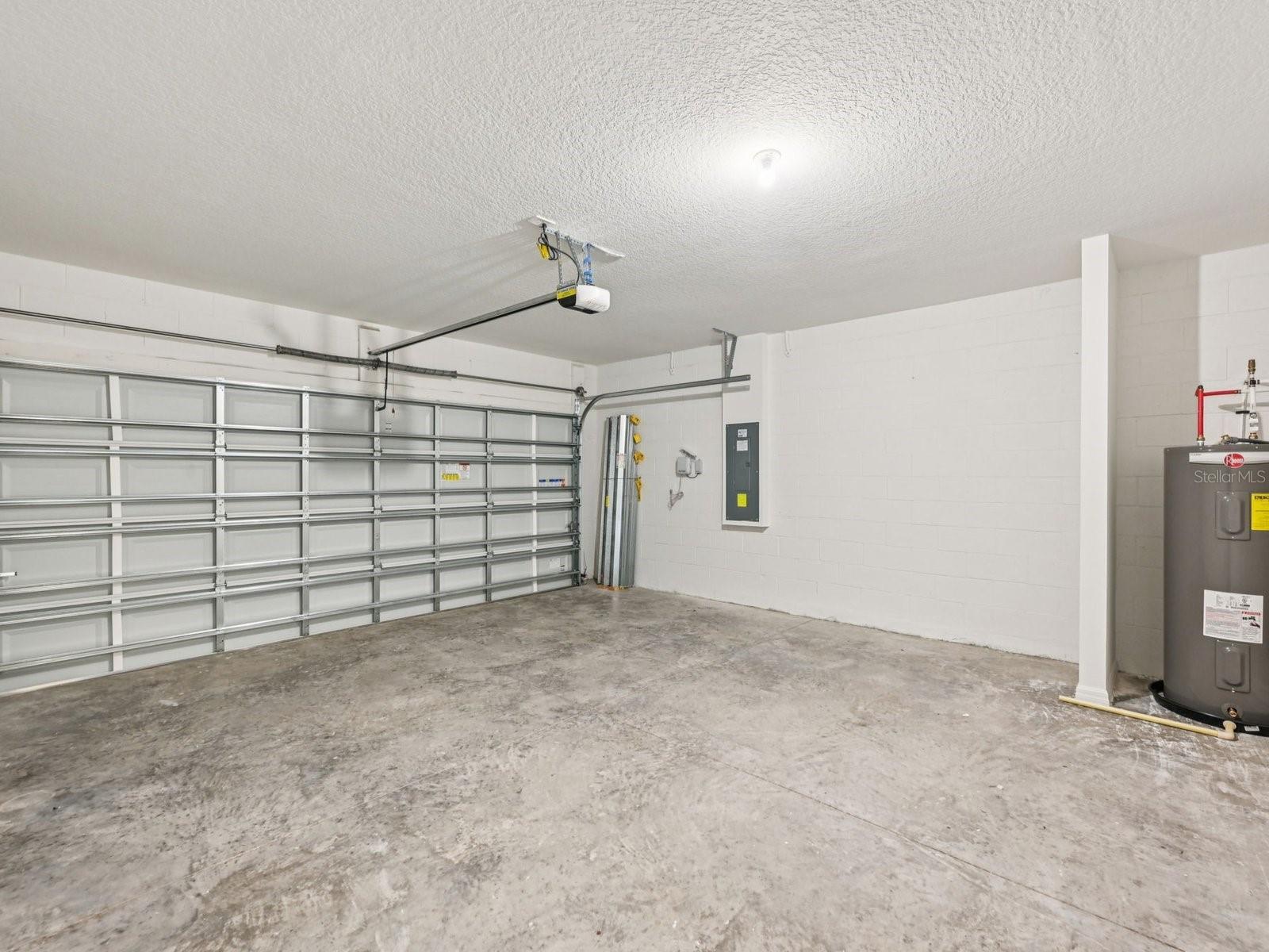 Image 30 of 44 For 10809 Heirloom Farms Run