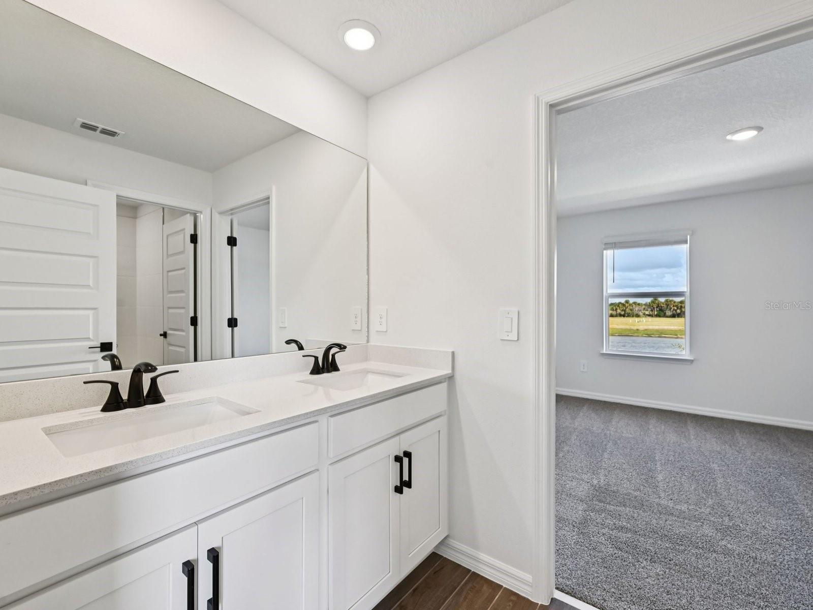 Image 36 of 44 For 10809 Heirloom Farms Run