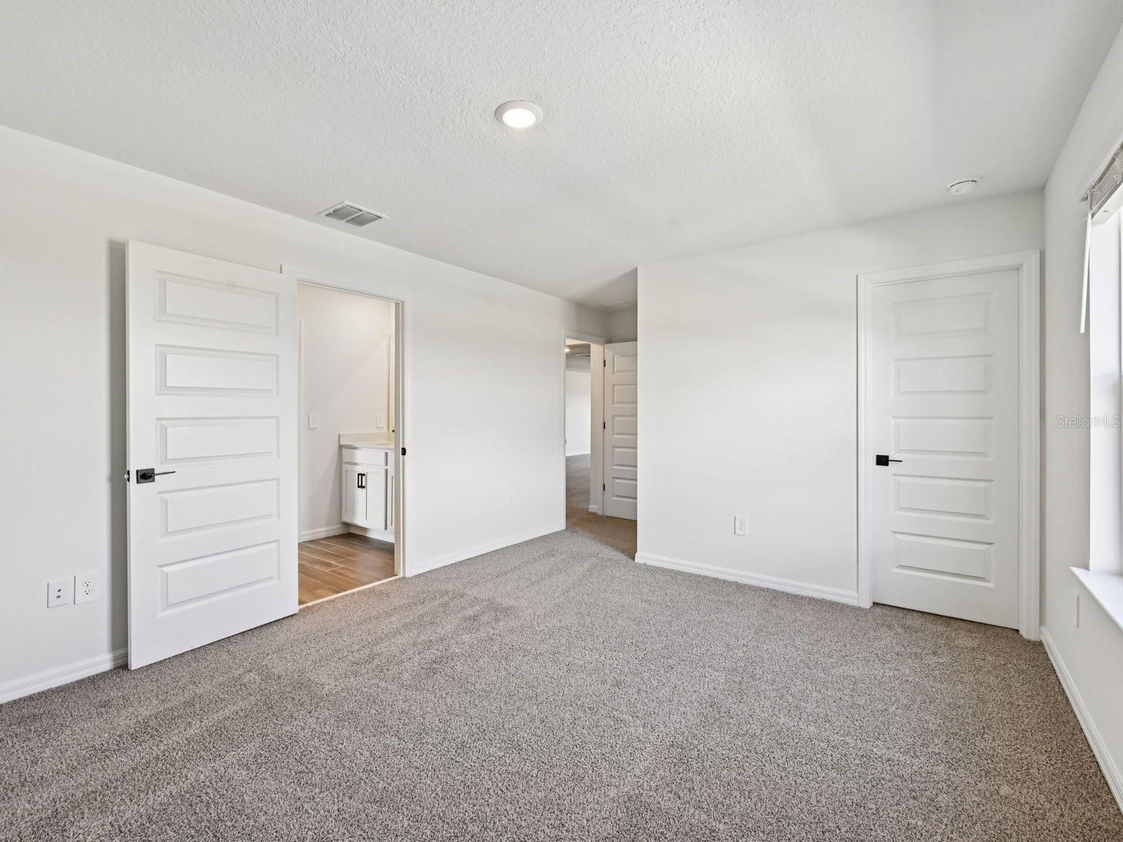 Image 39 of 44 For 10809 Heirloom Farms Run