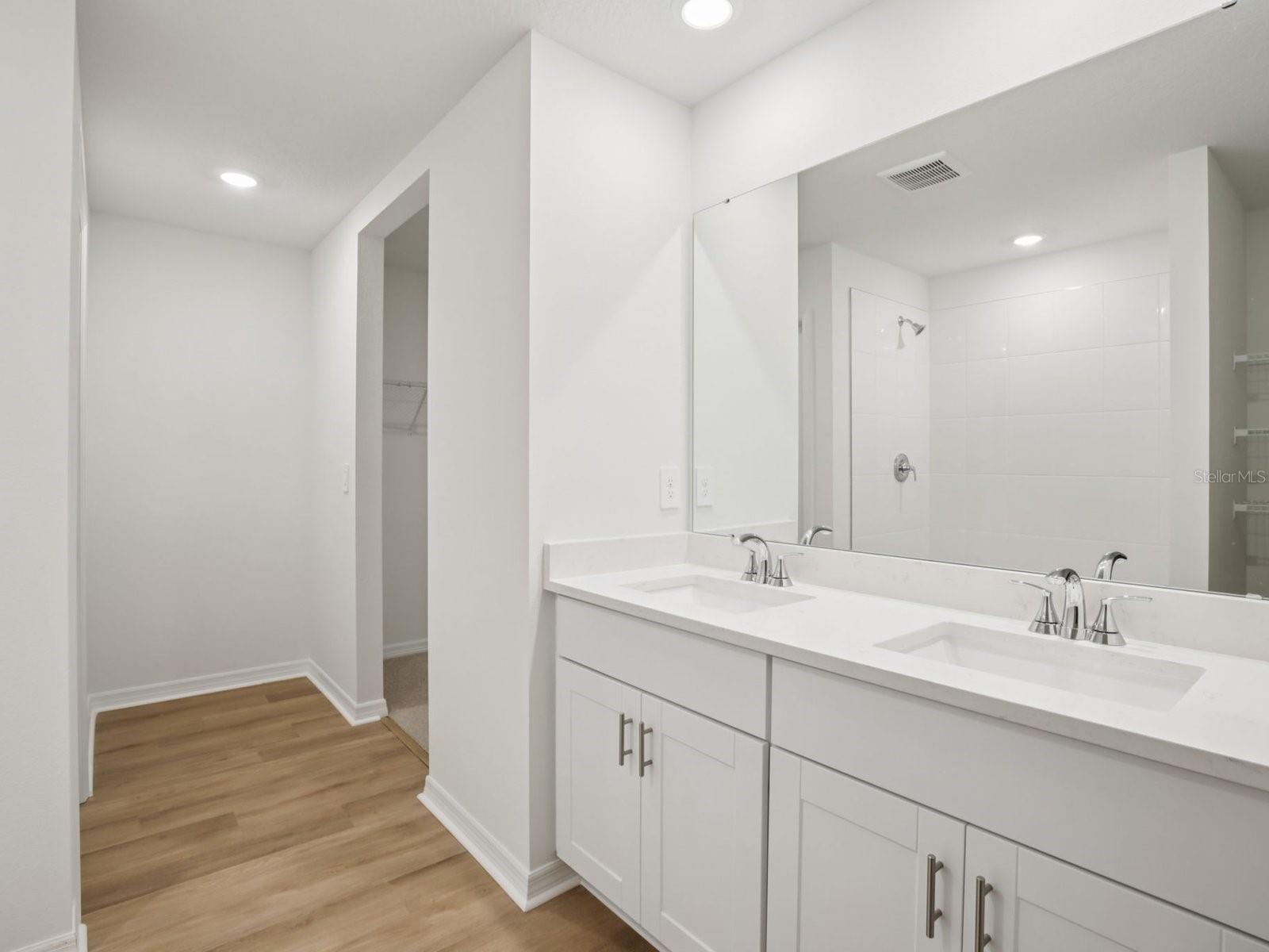 Image 14 of 49 For 11336 Bellewood Terrace