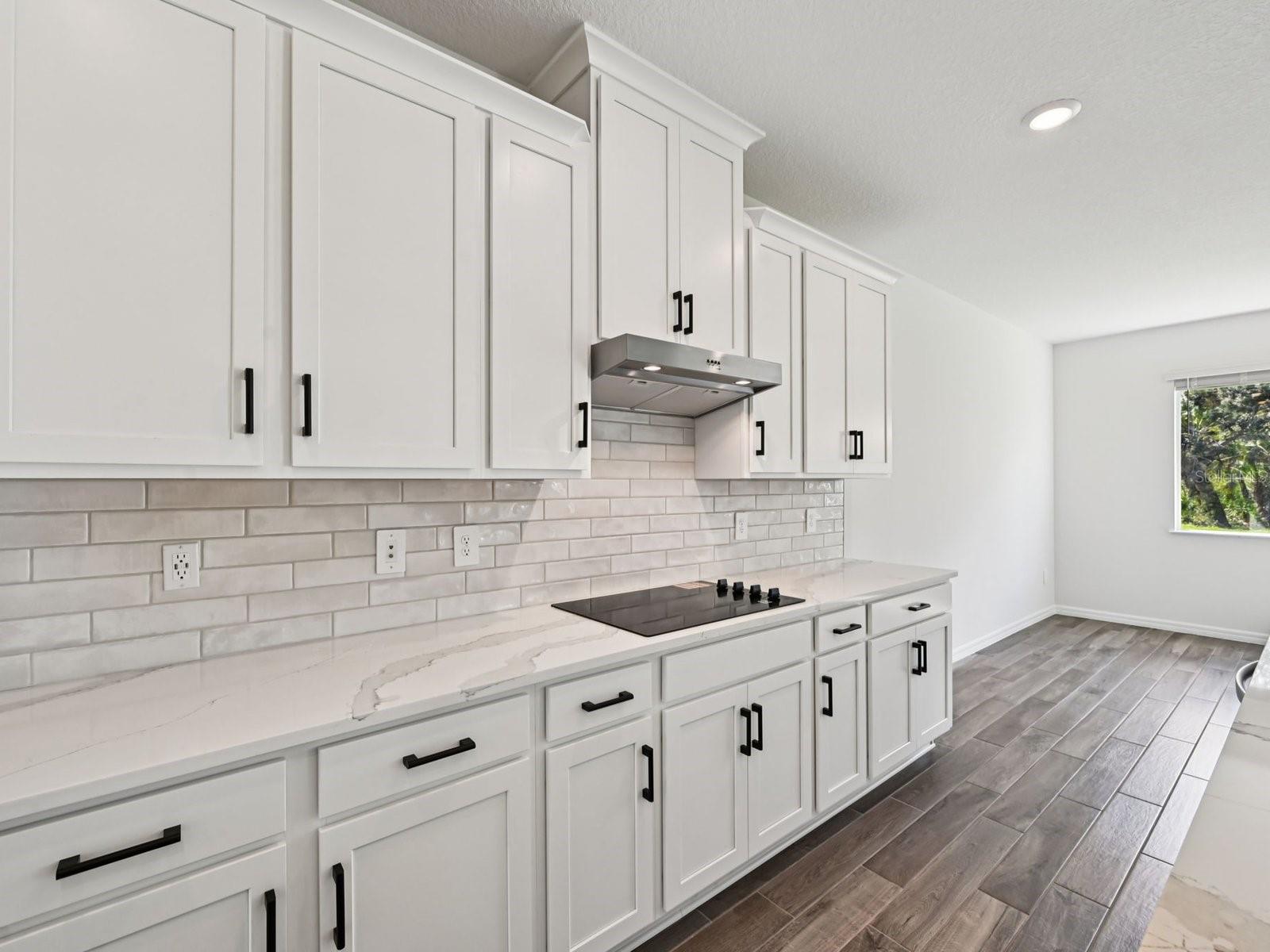 Image 12 of 33 For 11305 Bellewood Terrace