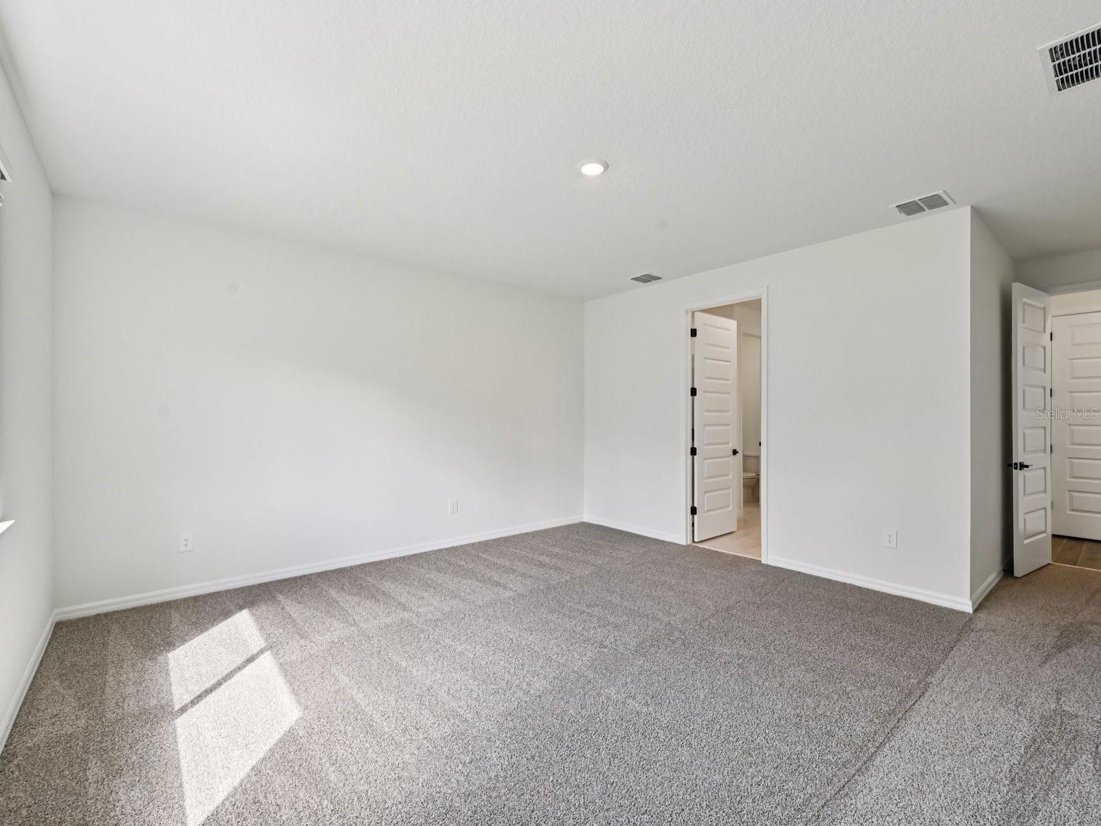 Image 23 of 33 For 11305 Bellewood Terrace