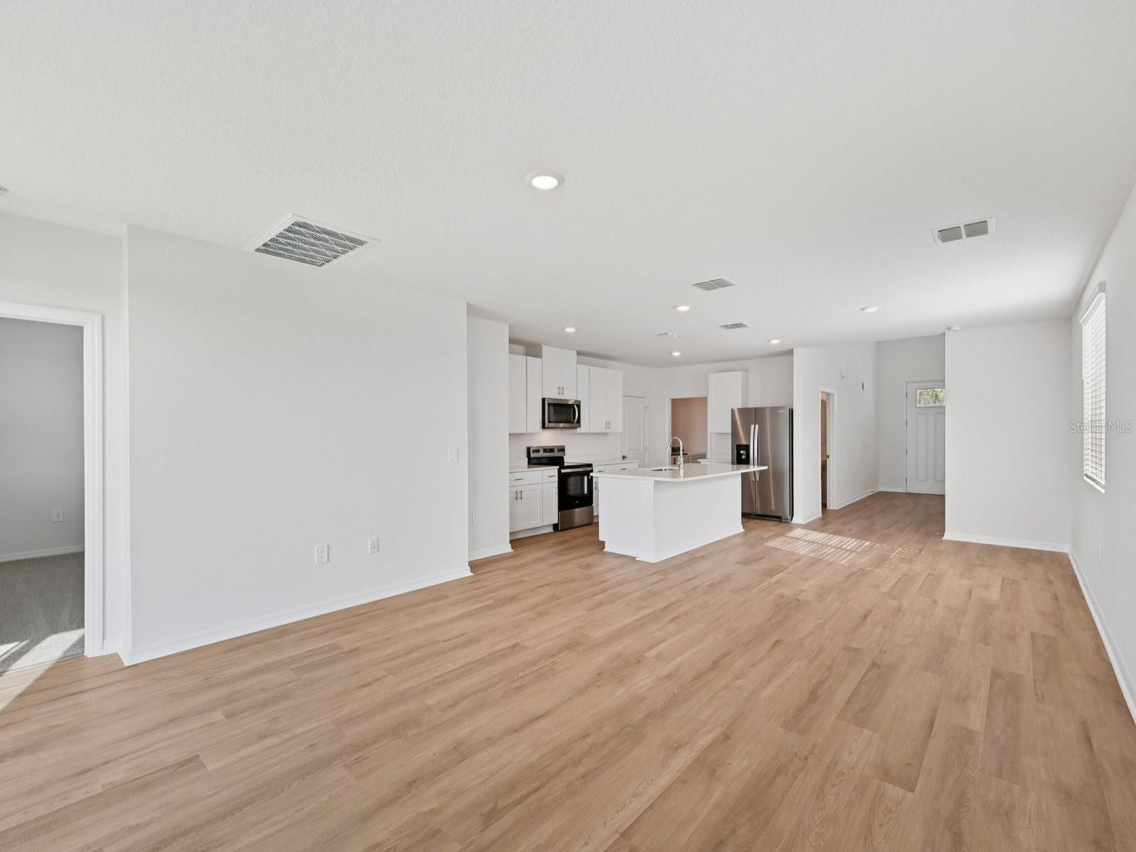 Image 8 of 35 For 11267 Bellewood Terrace