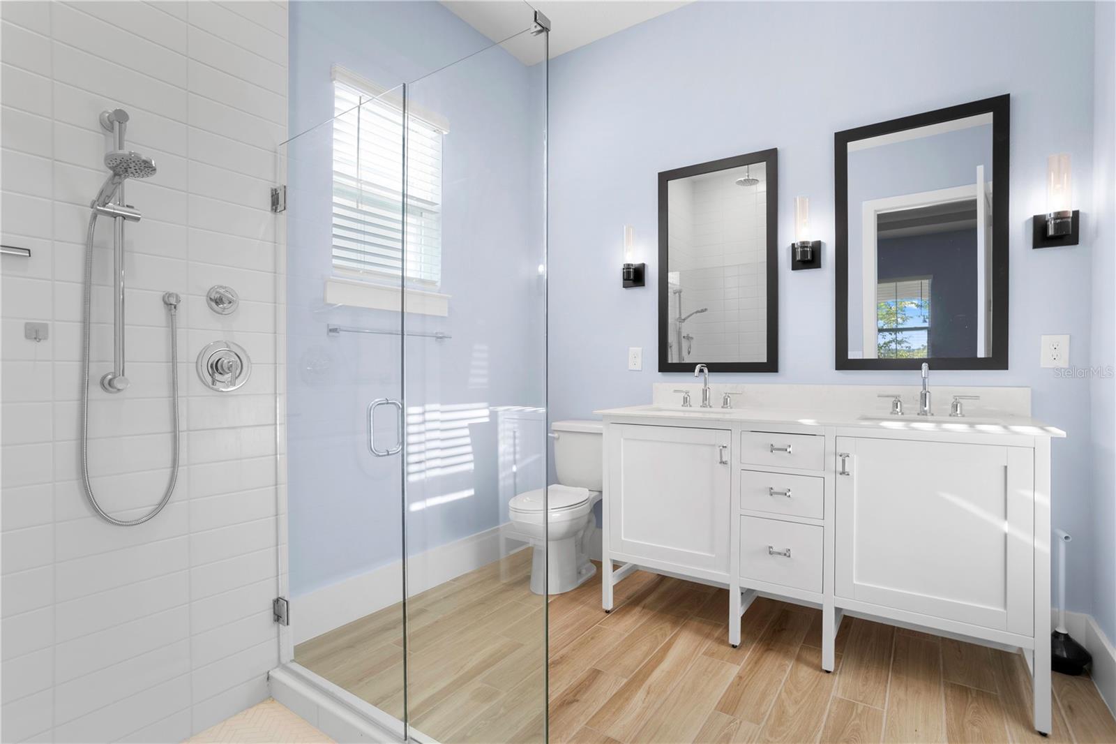 Image 7 of 48 For 15424 Enchanted Melody Way