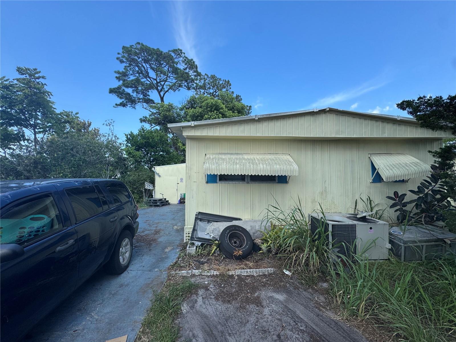 Image 13 of 14 For 5440 Pineland Avenue