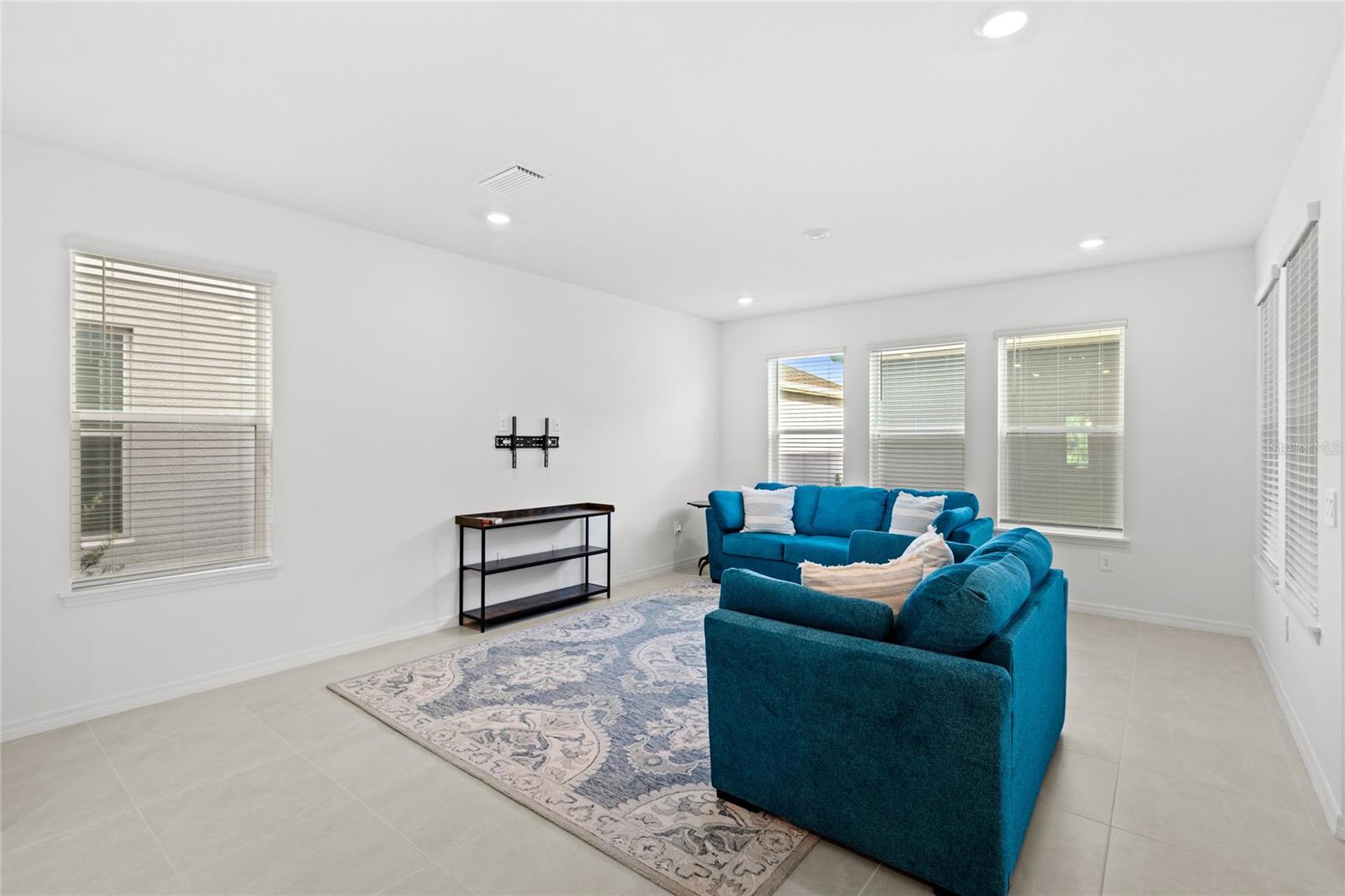 Image 14 of 45 For 15097 Summer Harvest Street