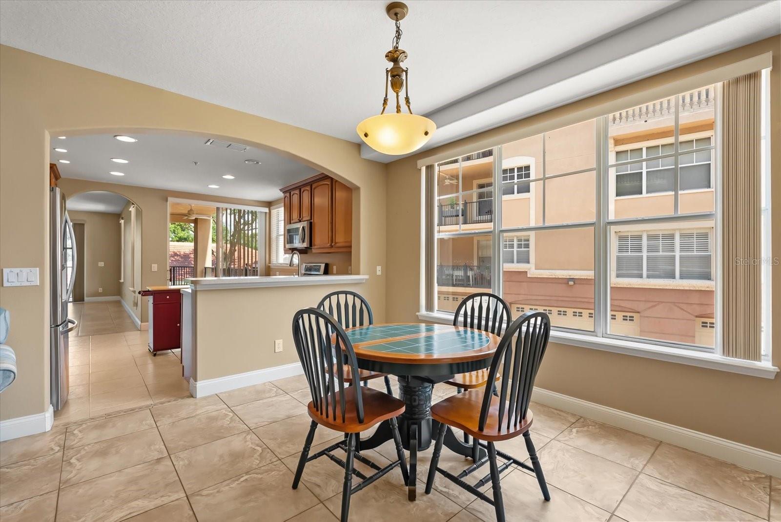 Image 25 of 42 For 913 Lotus Vista Drive 101
