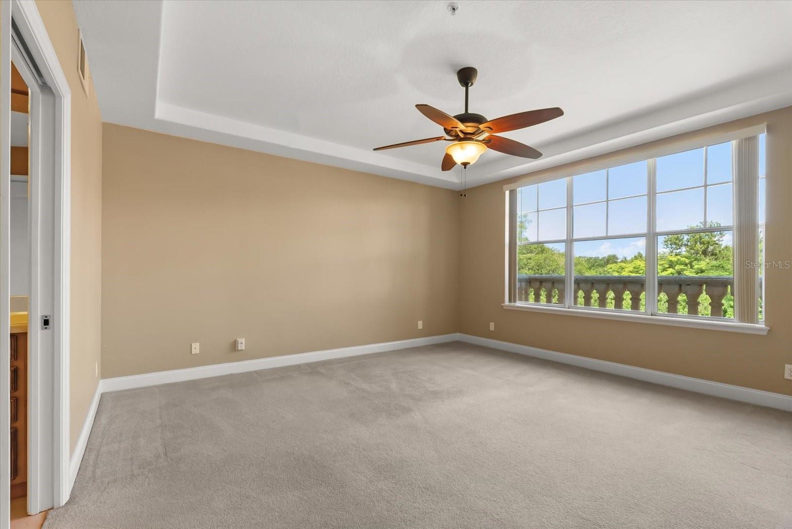 Image 5 of 42 For 913 Lotus Vista Drive 101