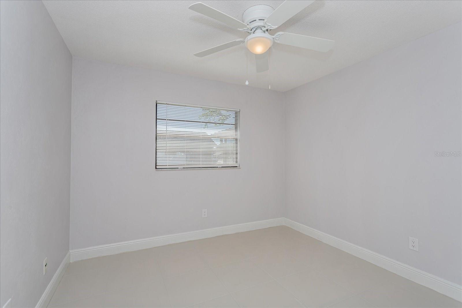 Image 14 of 26 For 915 Normandy Boulevard