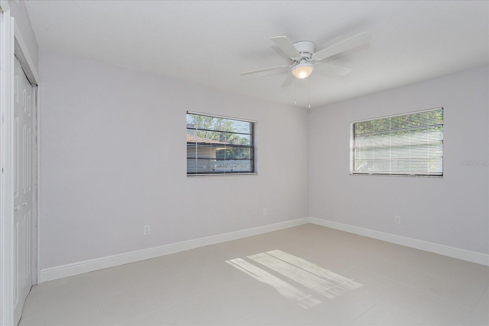 Image 15 of 26 For 915 Normandy Boulevard