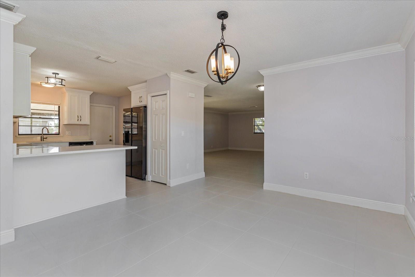 Image 9 of 26 For 915 Normandy Boulevard