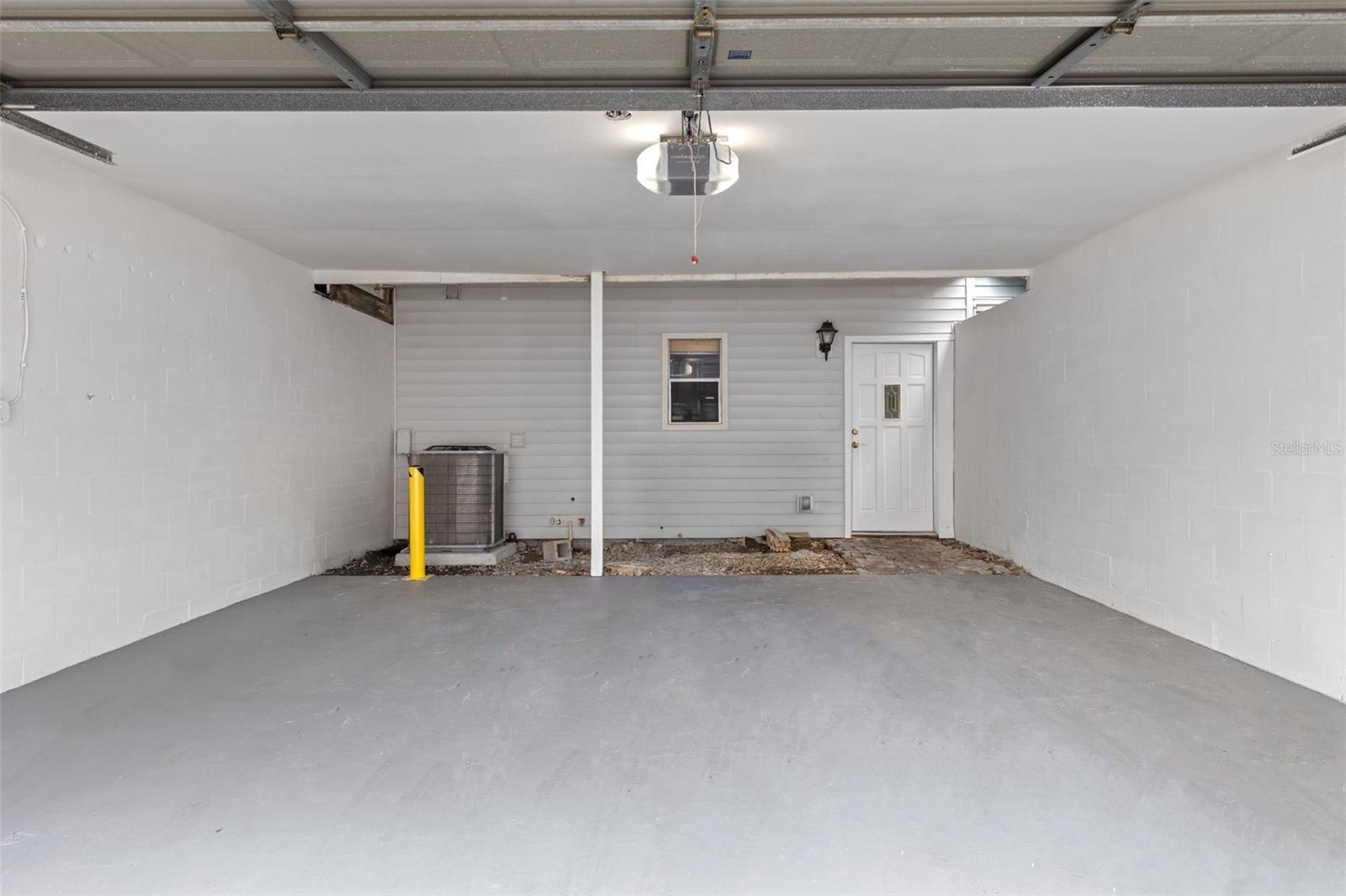 Image 29 of 33 For 11907 Dietz Drive 11907