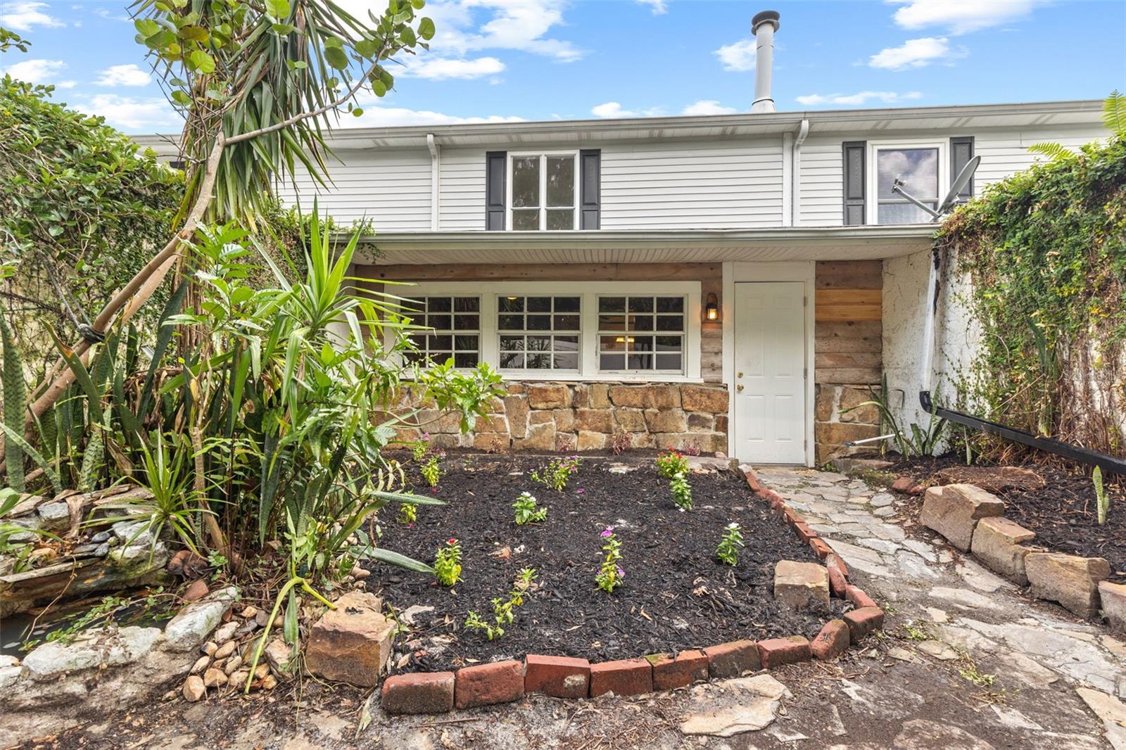 Image 31 of 33 For 11907 Dietz Drive 11907
