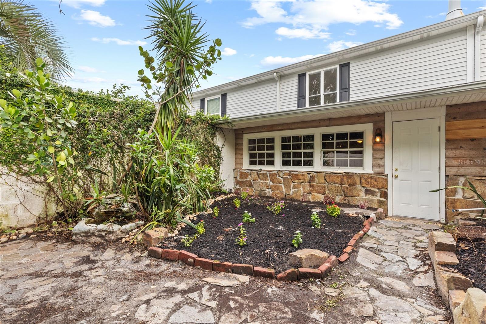 Image 32 of 33 For 11907 Dietz Drive 11907
