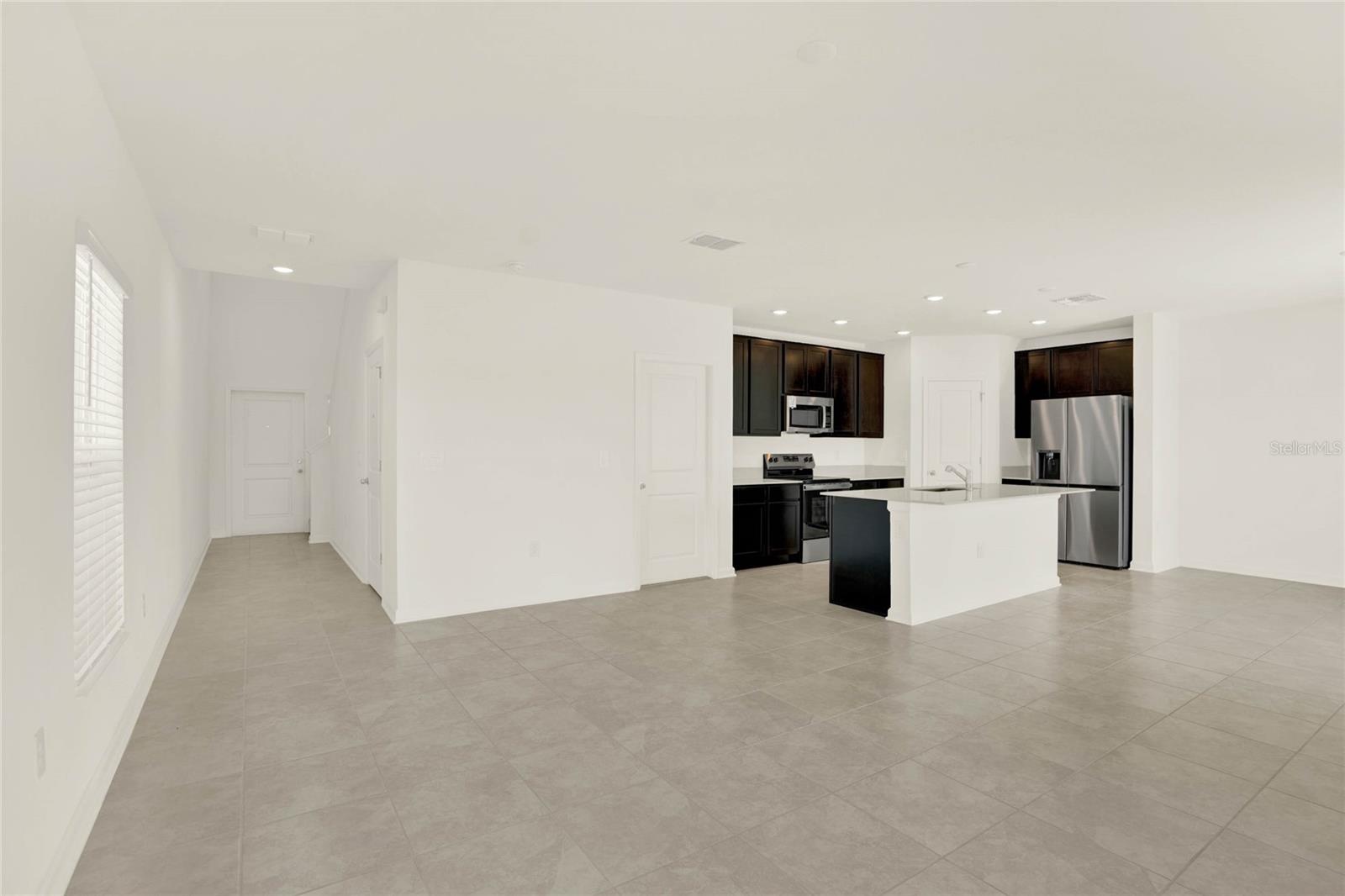 Image 7 of 44 For 517 Bell Prairie Circle