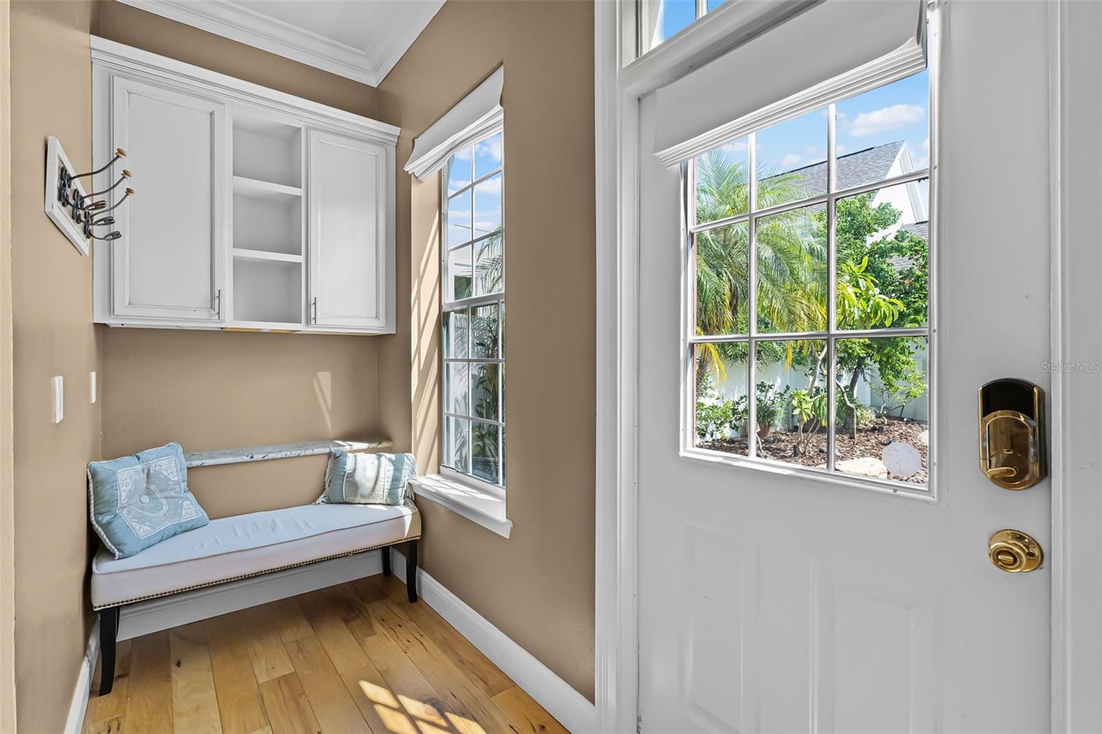 Image 12 of 69 For 625 Mulberry Avenue