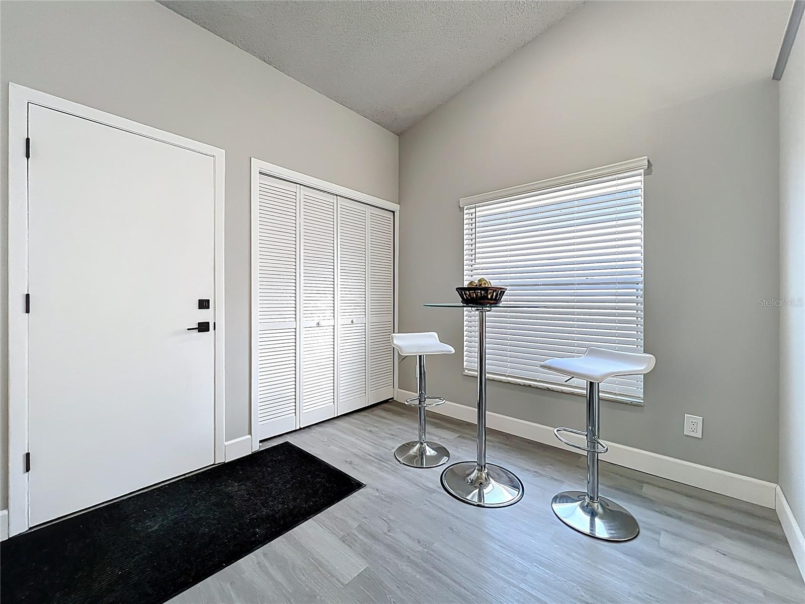 Image 20 of 52 For 636 Birgham Place