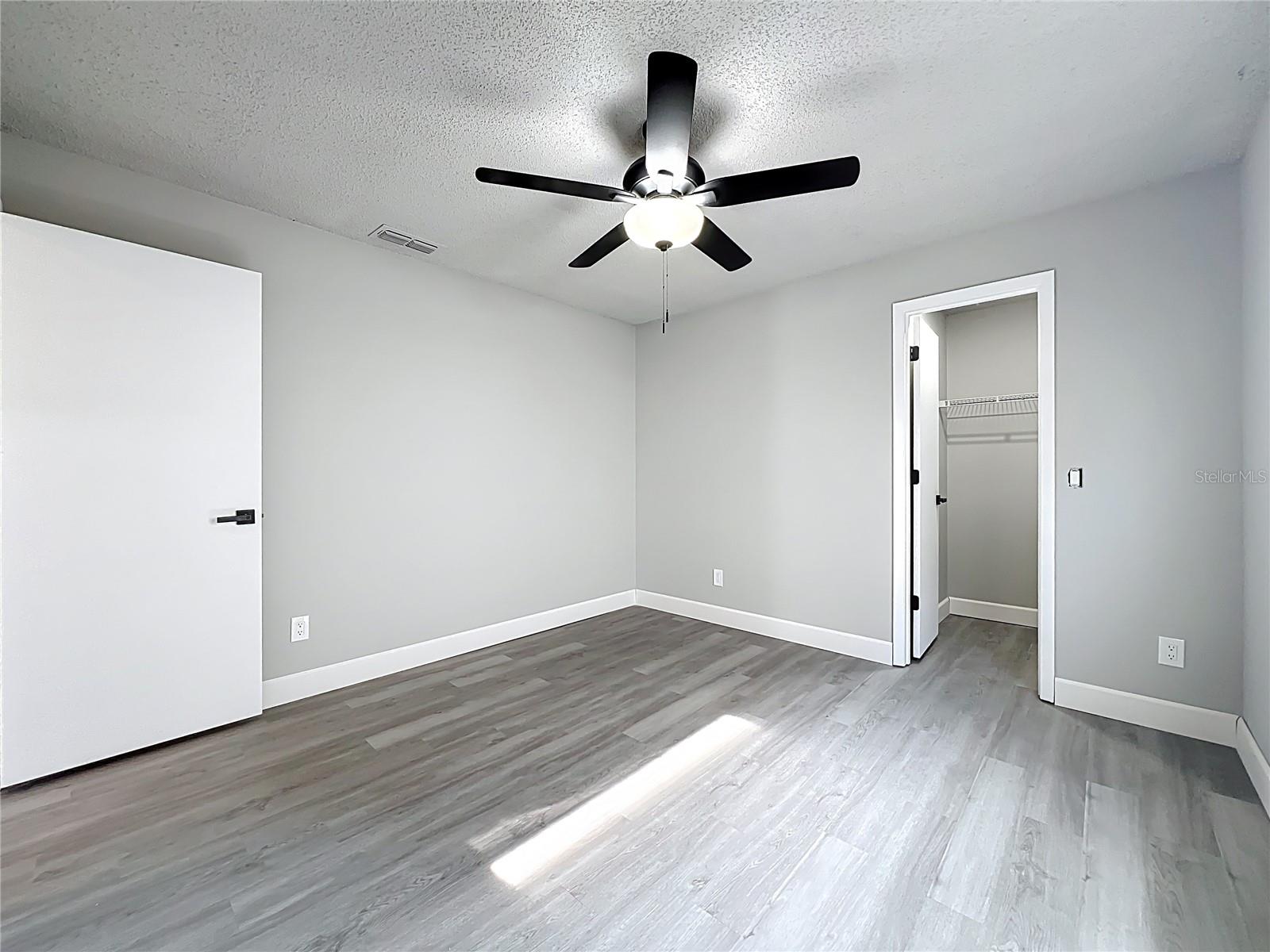 Image 36 of 52 For 636 Birgham Place