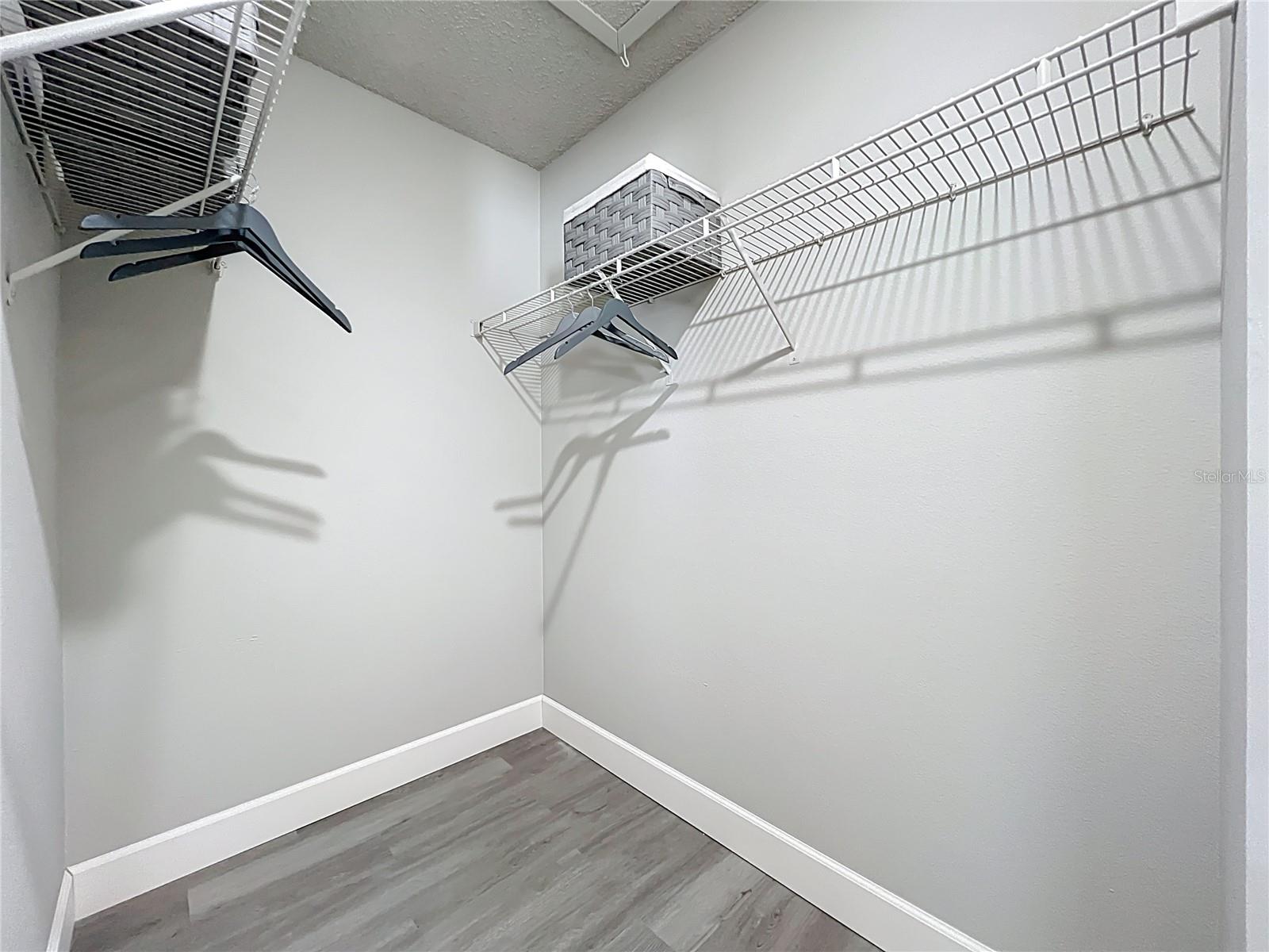 Image 39 of 52 For 636 Birgham Place