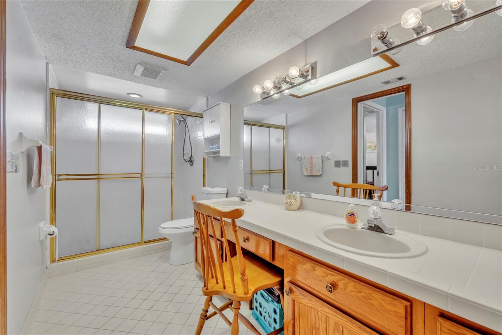 Image 19 of 30 For 2205 Winslow Circle