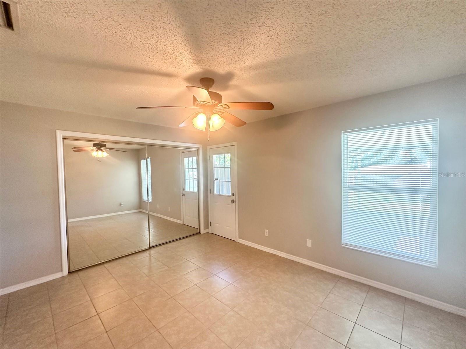 Image 10 of 31 For 2312 Centennial Boulevard