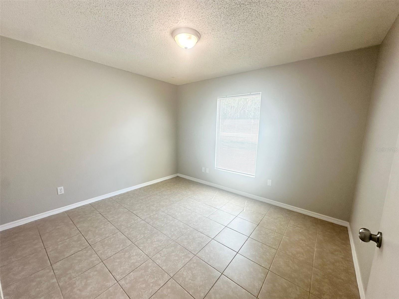 Image 14 of 31 For 2312 Centennial Boulevard