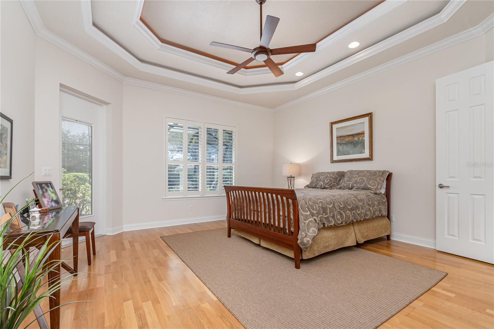 Image 19 of 46 For 3413 Rexford Circle