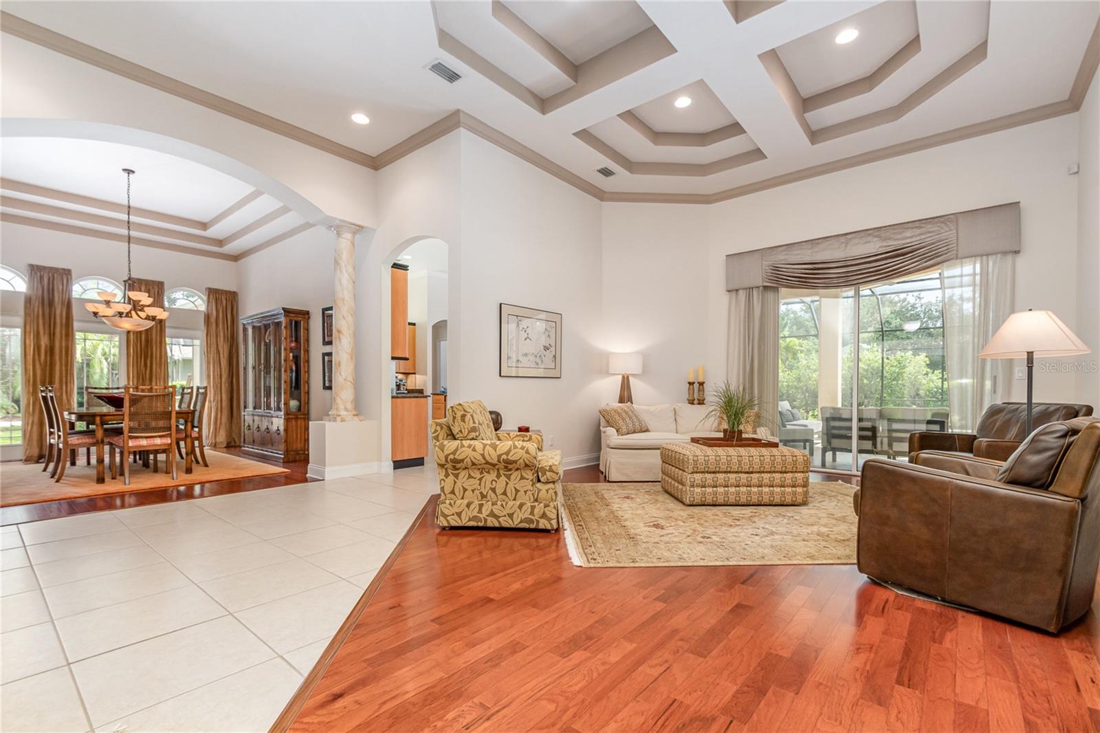 Image 7 of 46 For 3413 Rexford Circle