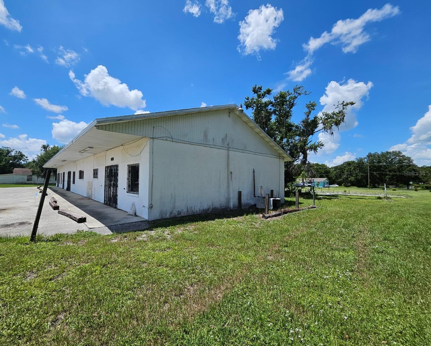 Image 3 of 21 For 4837 Martin Luther King Drive