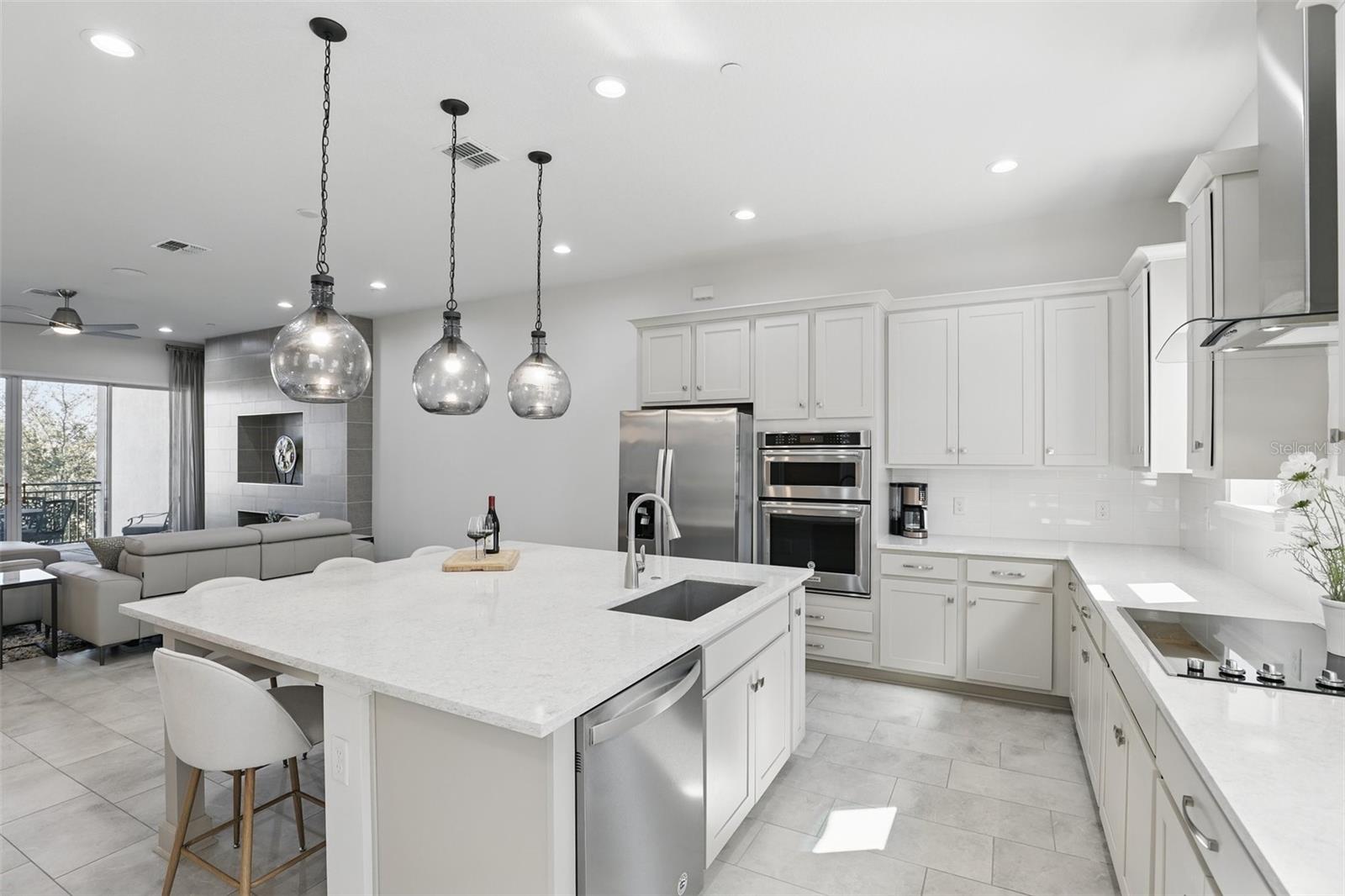Image 17 of 51 For 9527 Mere Parkway