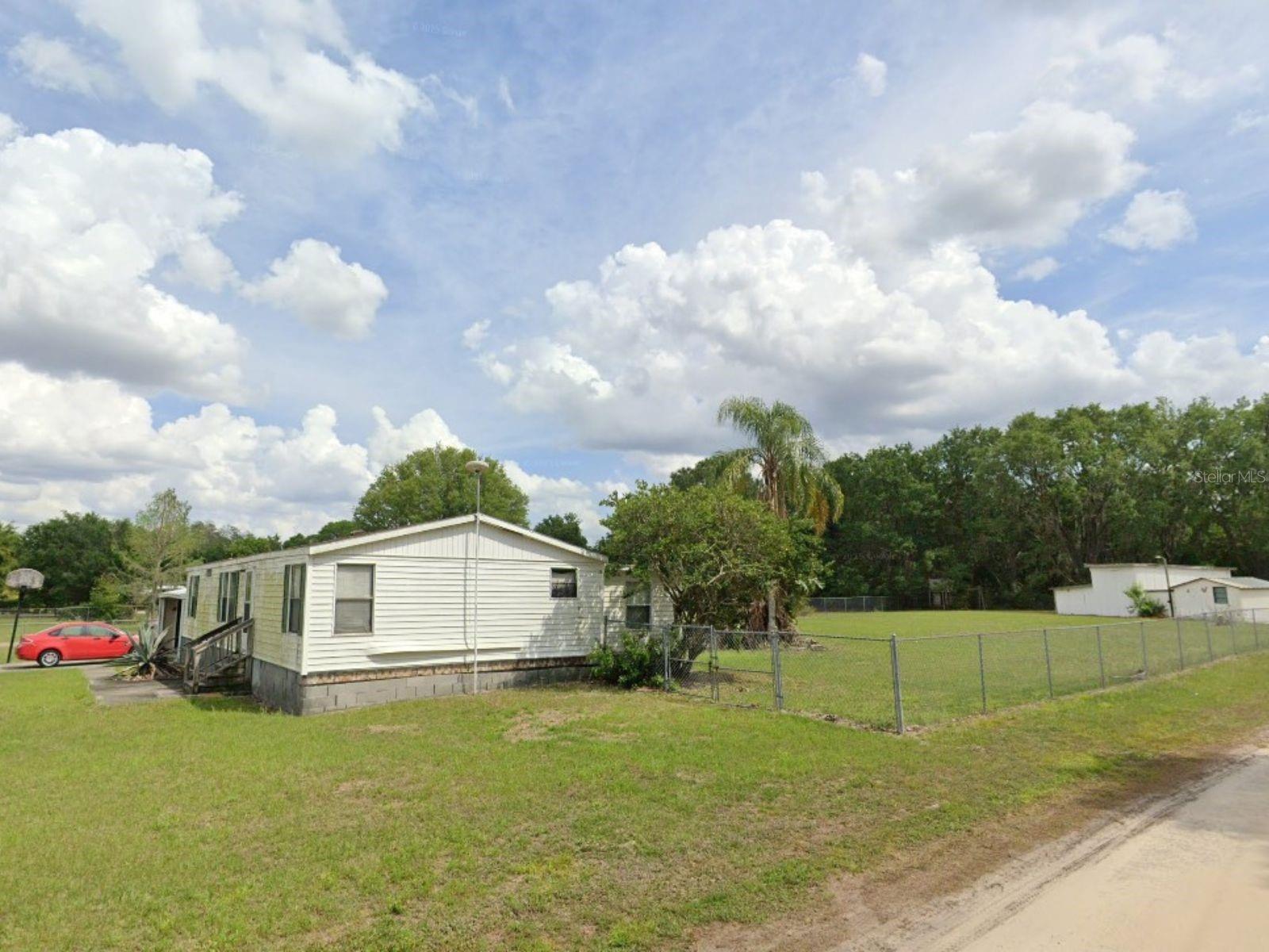 Image 5 of 8 For 711 Park Road