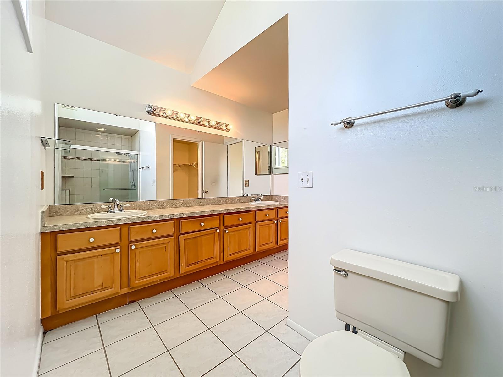 Image 47 of 64 For 2211 Fairmont Circle