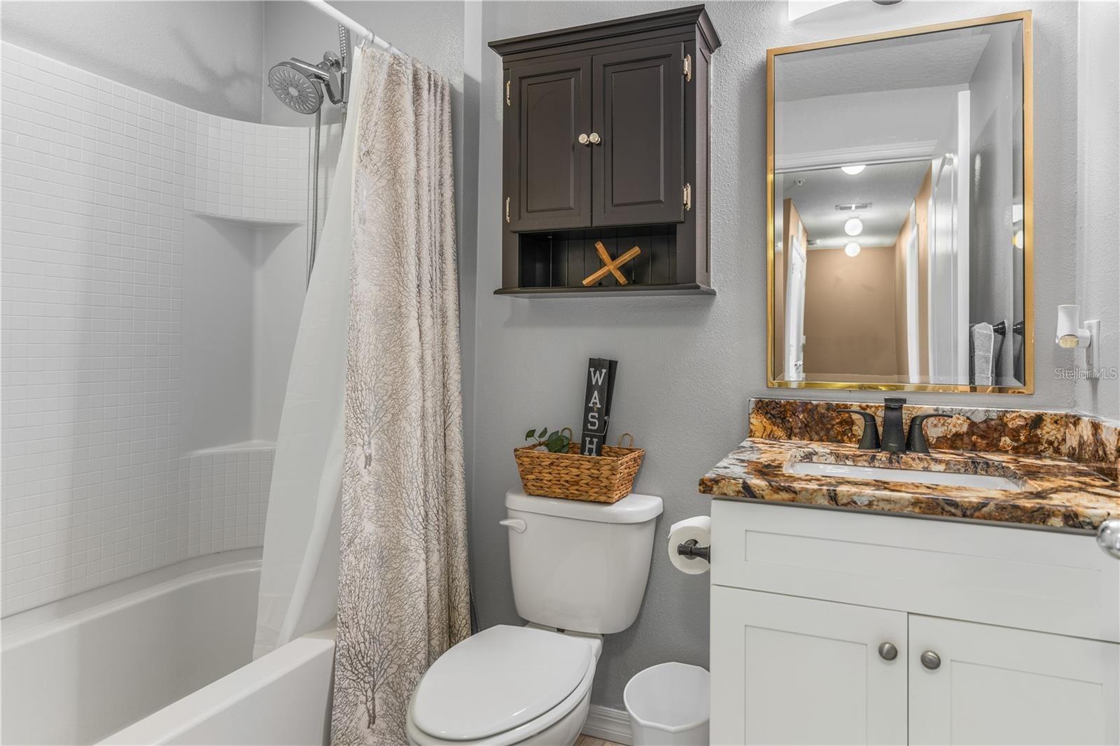 Image 18 of 28 For 4833 Apple Blossom Lane