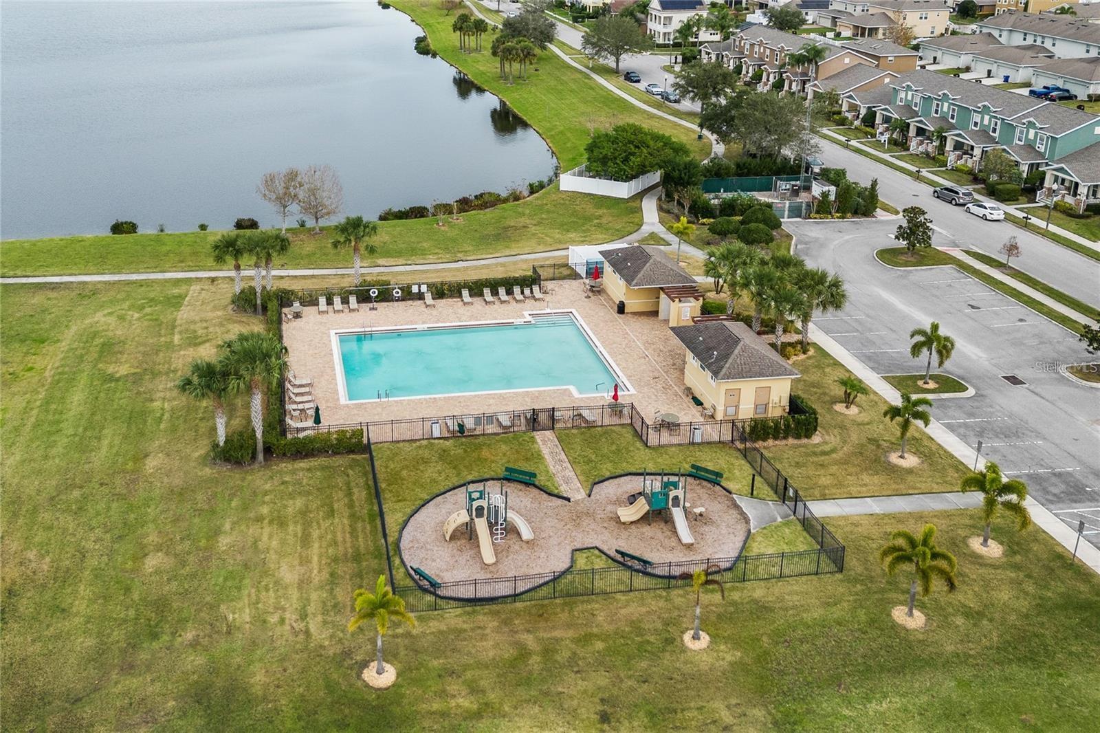 Image 28 of 28 For 4833 Apple Blossom Lane