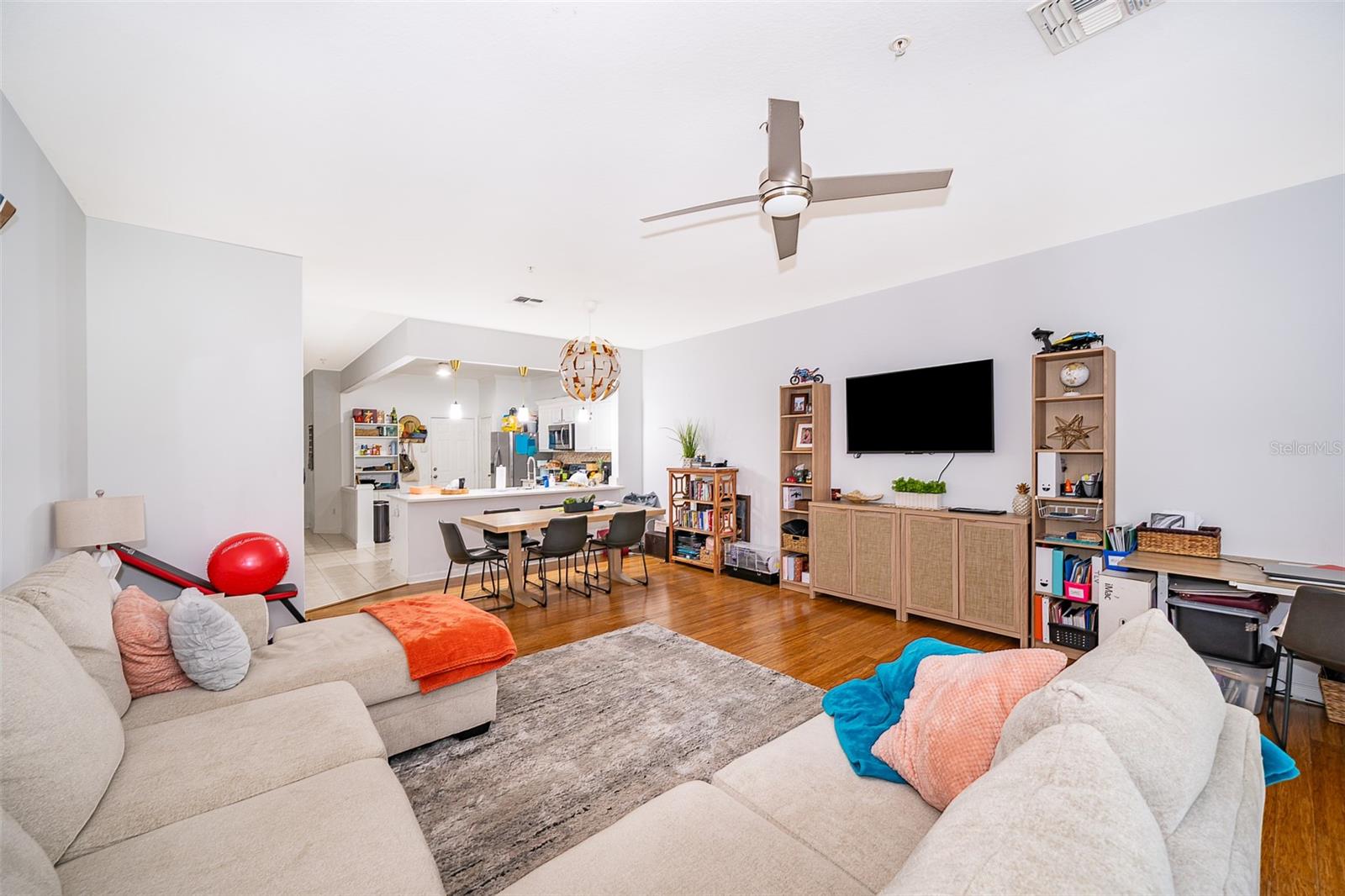 Image 21 of 24 For 6080 Twain Street 102
