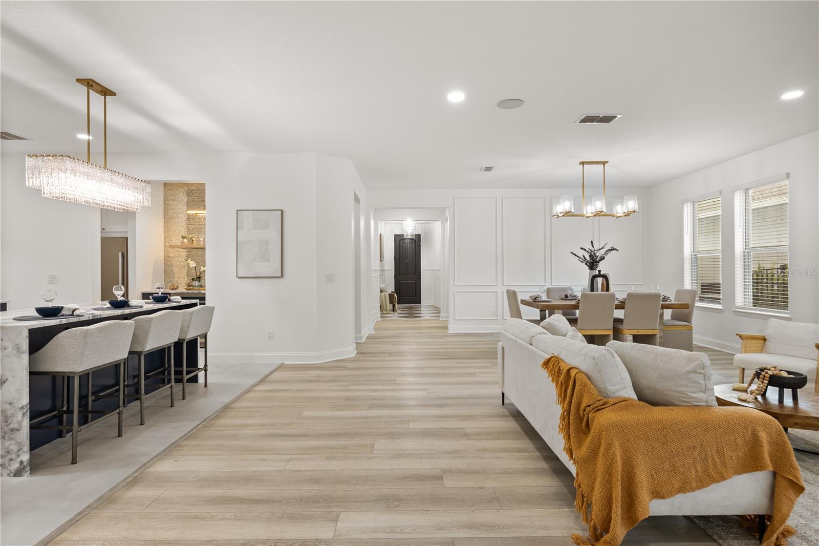 Image 11 of 51 For 8349 Vivaro Isle Way