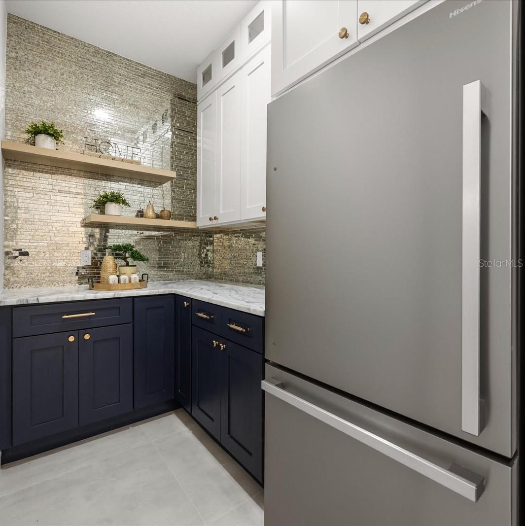 Image 19 of 51 For 8349 Vivaro Isle Way
