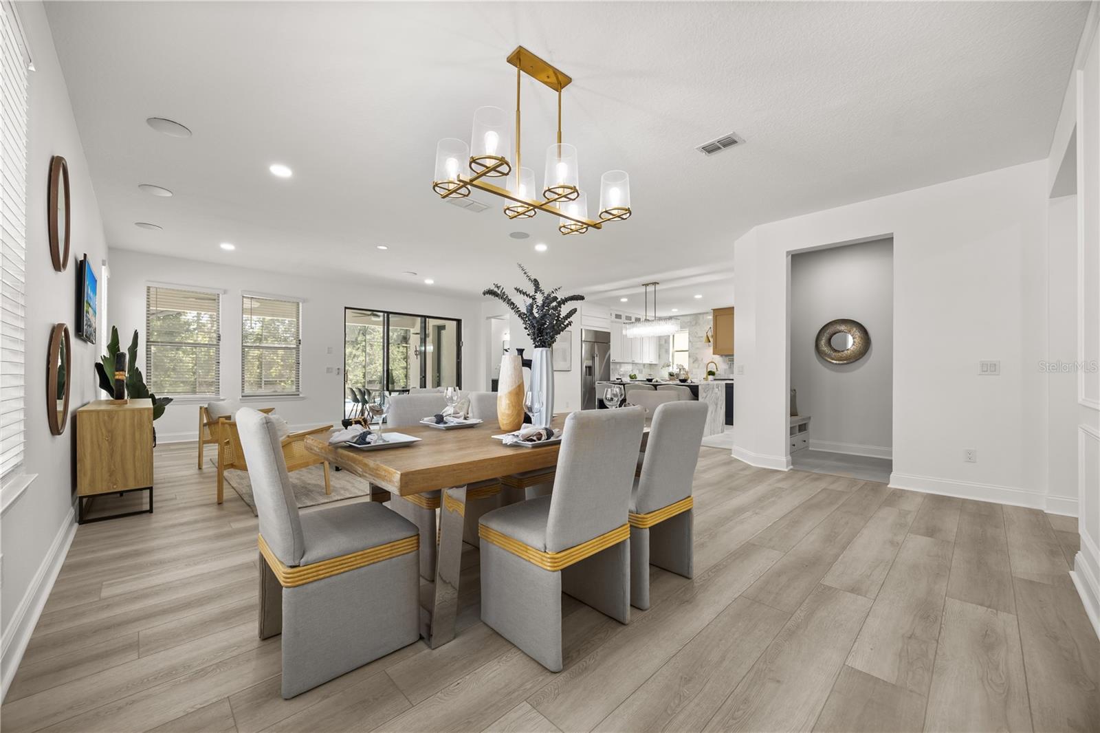 Image 9 of 51 For 8349 Vivaro Isle Way