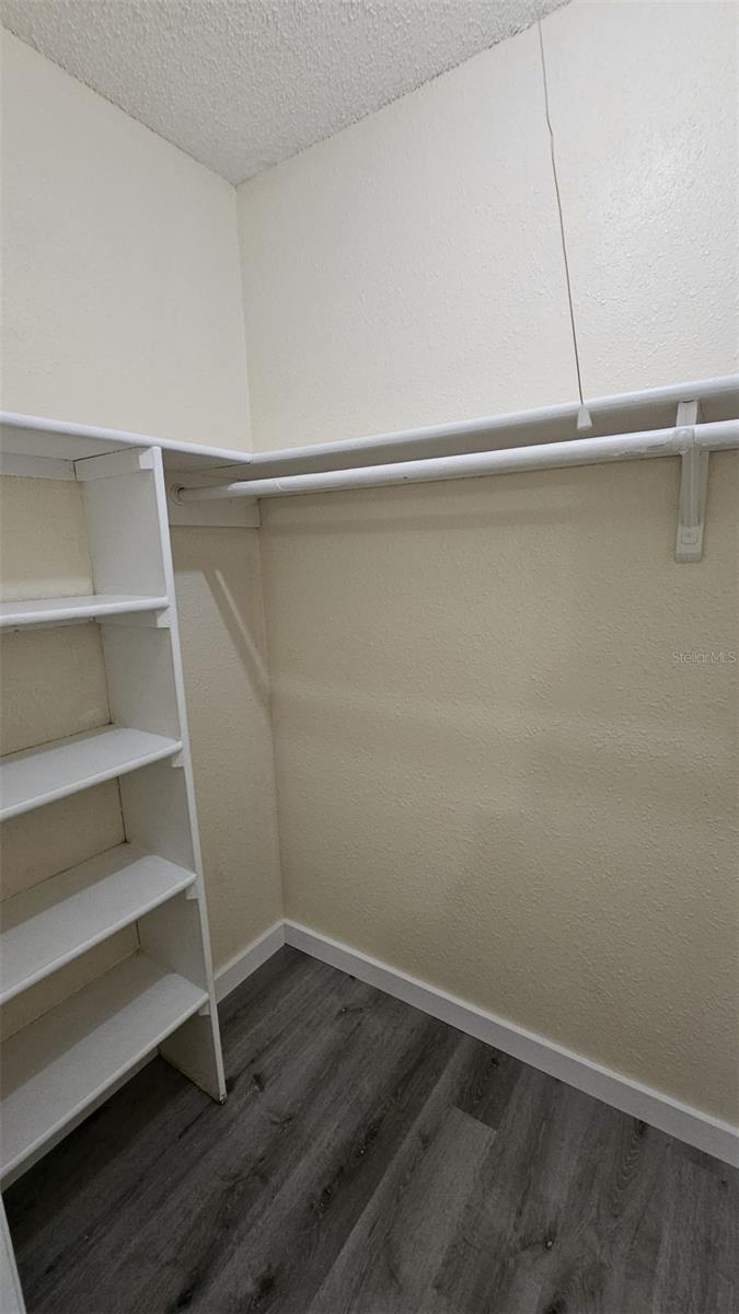 Image 16 of 26 For 4407 Semoran Boulevard 8