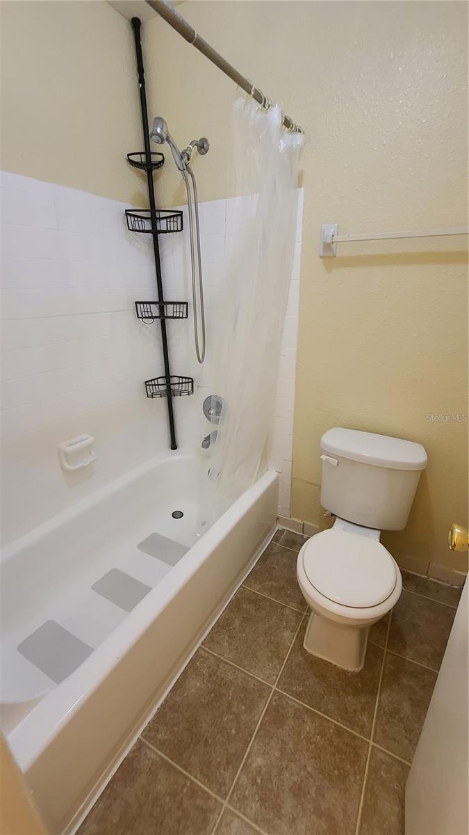 Image 8 of 12 For 4407 Semoran Boulevard 8