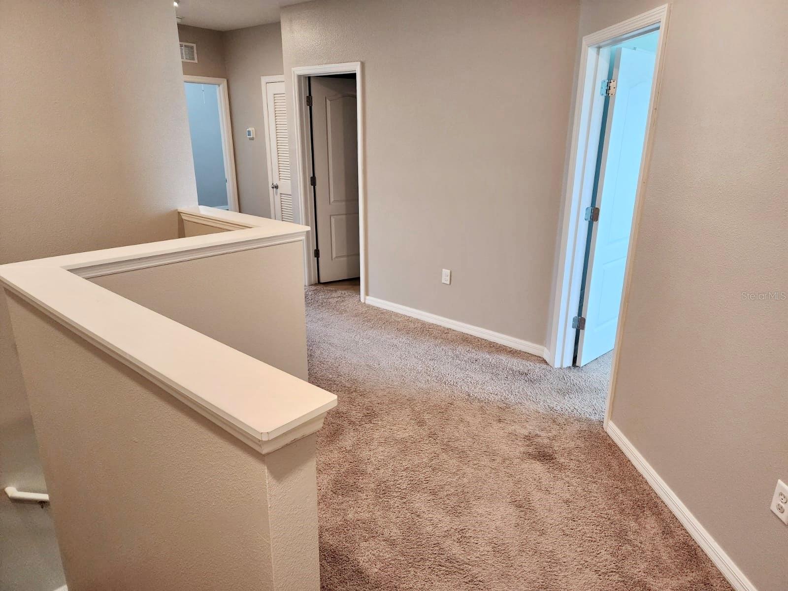 Image 10 of 41 For 335 Arbor Lakes Drive